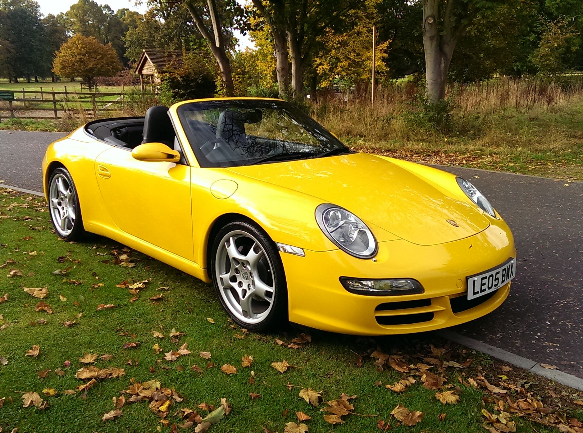 2005 Porsche 911 Mk 997 3.6 Carrera Tiptronic S - Image 2 of 16