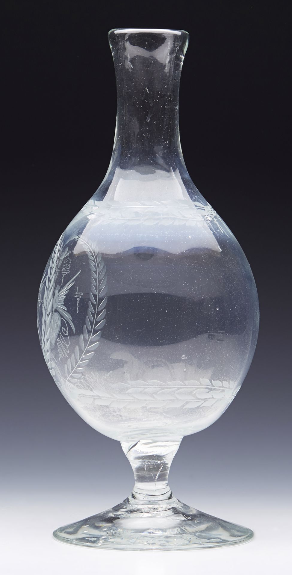 ANTIQUE GLASS MARRIAGE CARAFE ENGRAVED WITH LOVE BIRDS 19TH C. - Image 3 of 14
