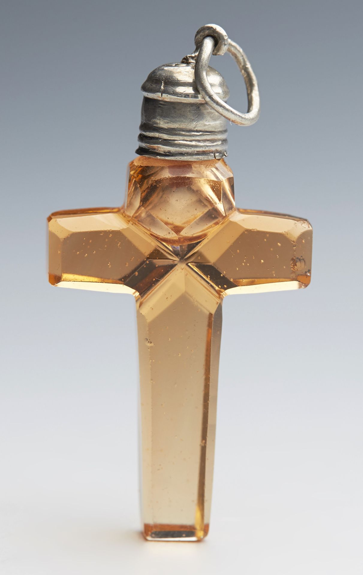 ANTIQUE GLASS CROSS SHAPED MINIATURE SCENT BOTTLE c.1840 - Image 7 of 8