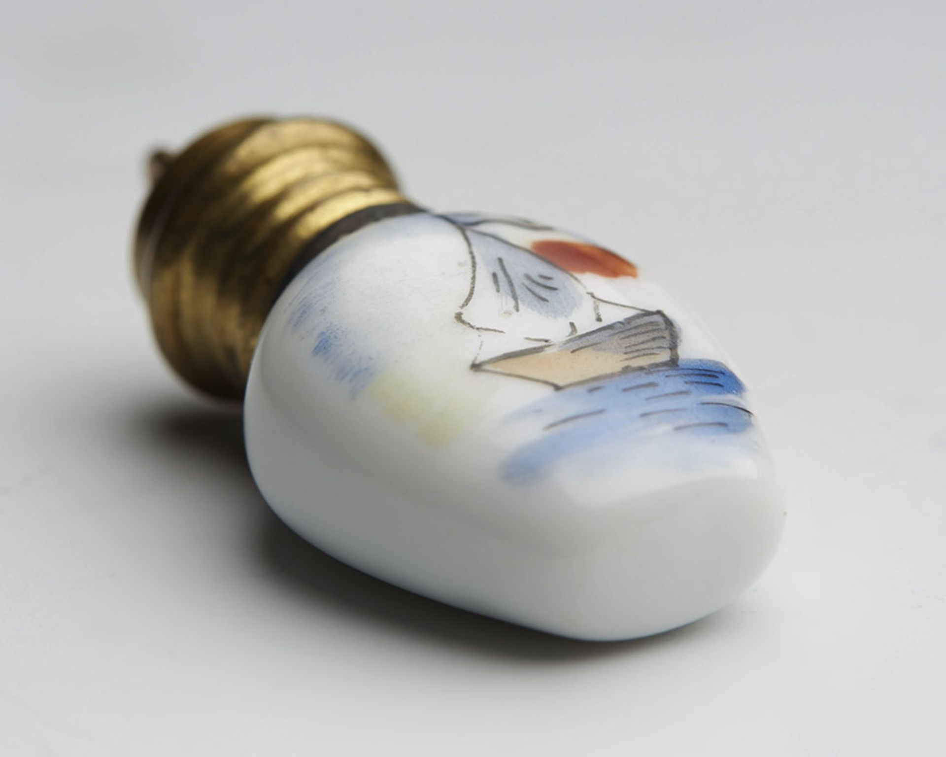 ANTIQUE MINIATURE SCENT BOTTLE WITH SAILING BOAT 19TH C.