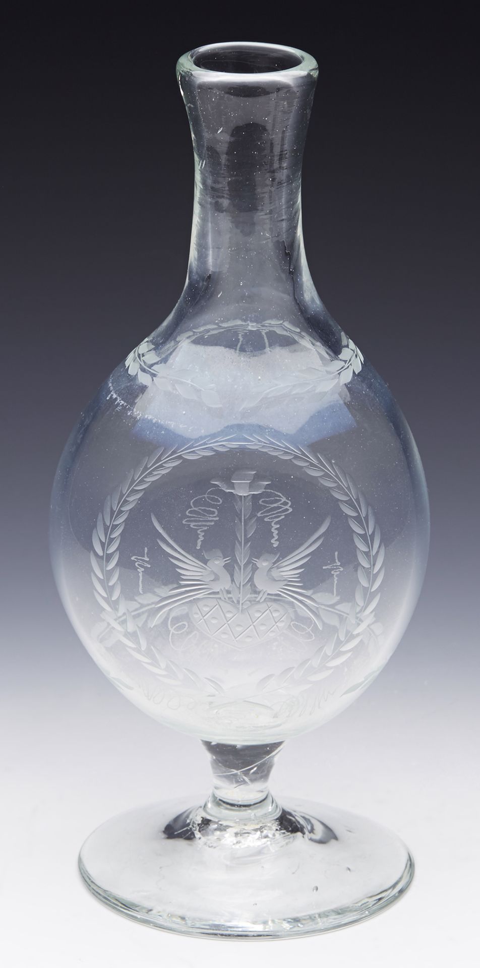 ANTIQUE GLASS MARRIAGE CARAFE ENGRAVED WITH LOVE BIRDS 19TH C. - Image 13 of 14