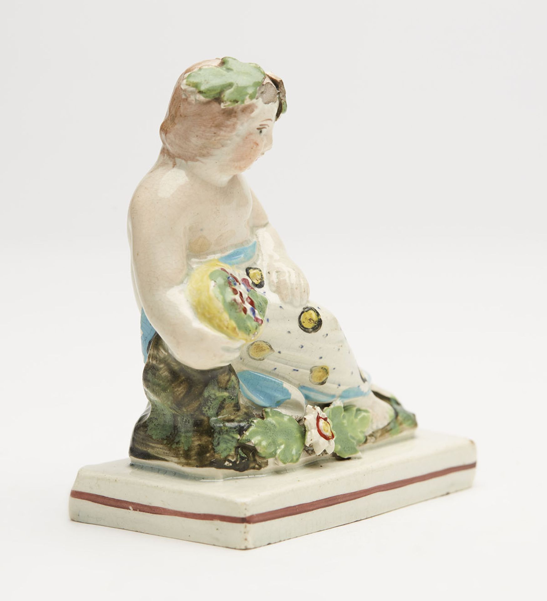 ANTIQUE STAFFORDSHIRE PEARLWARE RECLINING LADY FIGURE c1800 - Image 3 of 8
