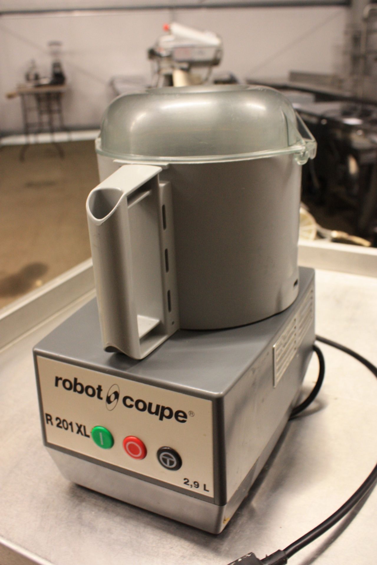 Robot Coupe Food Processor model R 201 XL. 2.9L - 240v.