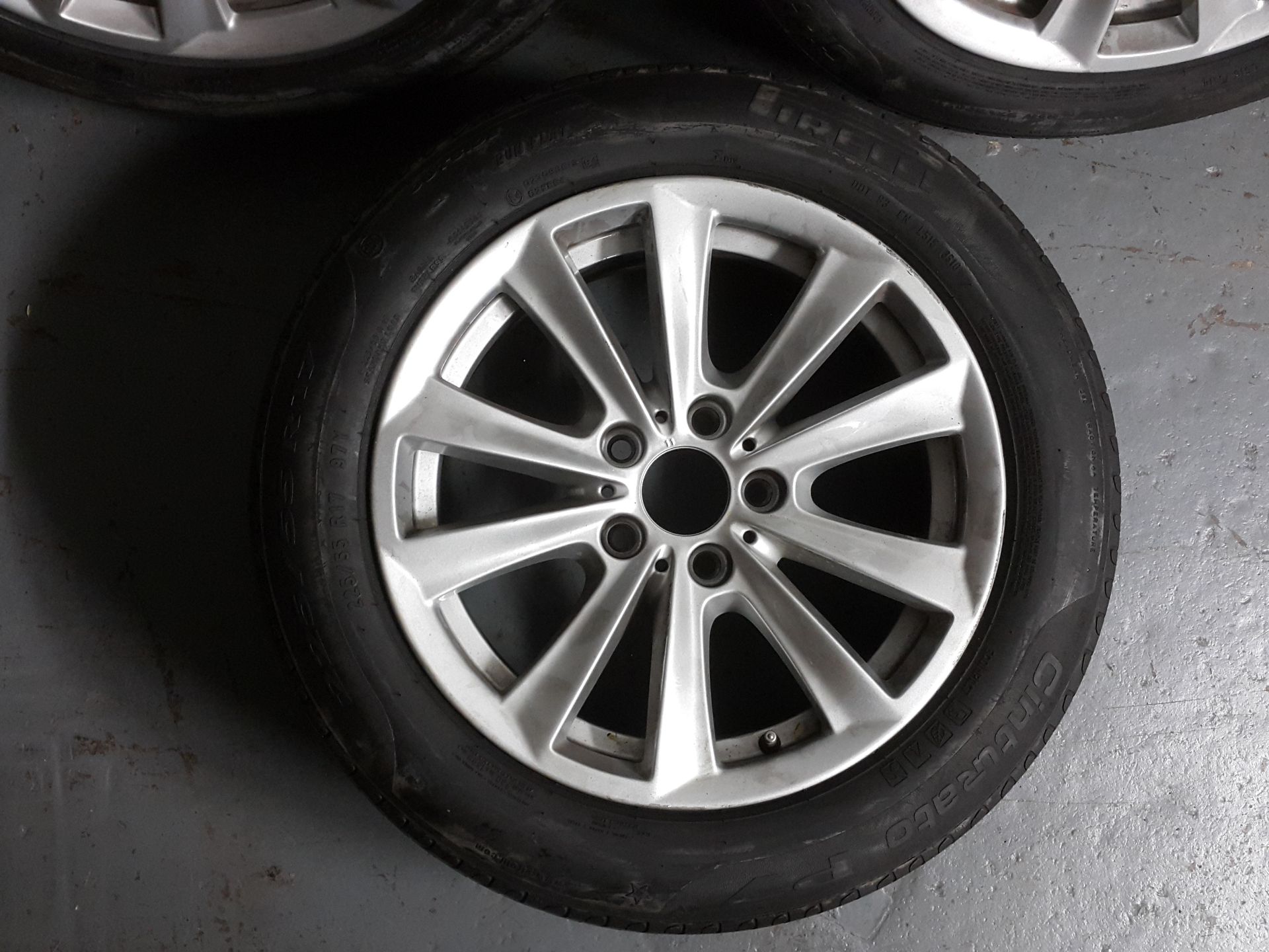 4 X BMW 5 SERIES 17" ALLOY WHEELS WITH PIRELLI CINTURATO RUN FLAT TYRES 225/55/R17 - Image 8 of 9