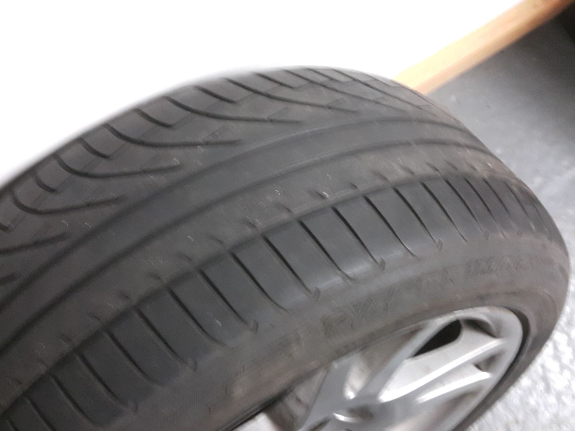 5 X MERCEDES CLS W219 17" ALLOY WHEELS WITH TYRES 245/45/R17 - Image 7 of 11