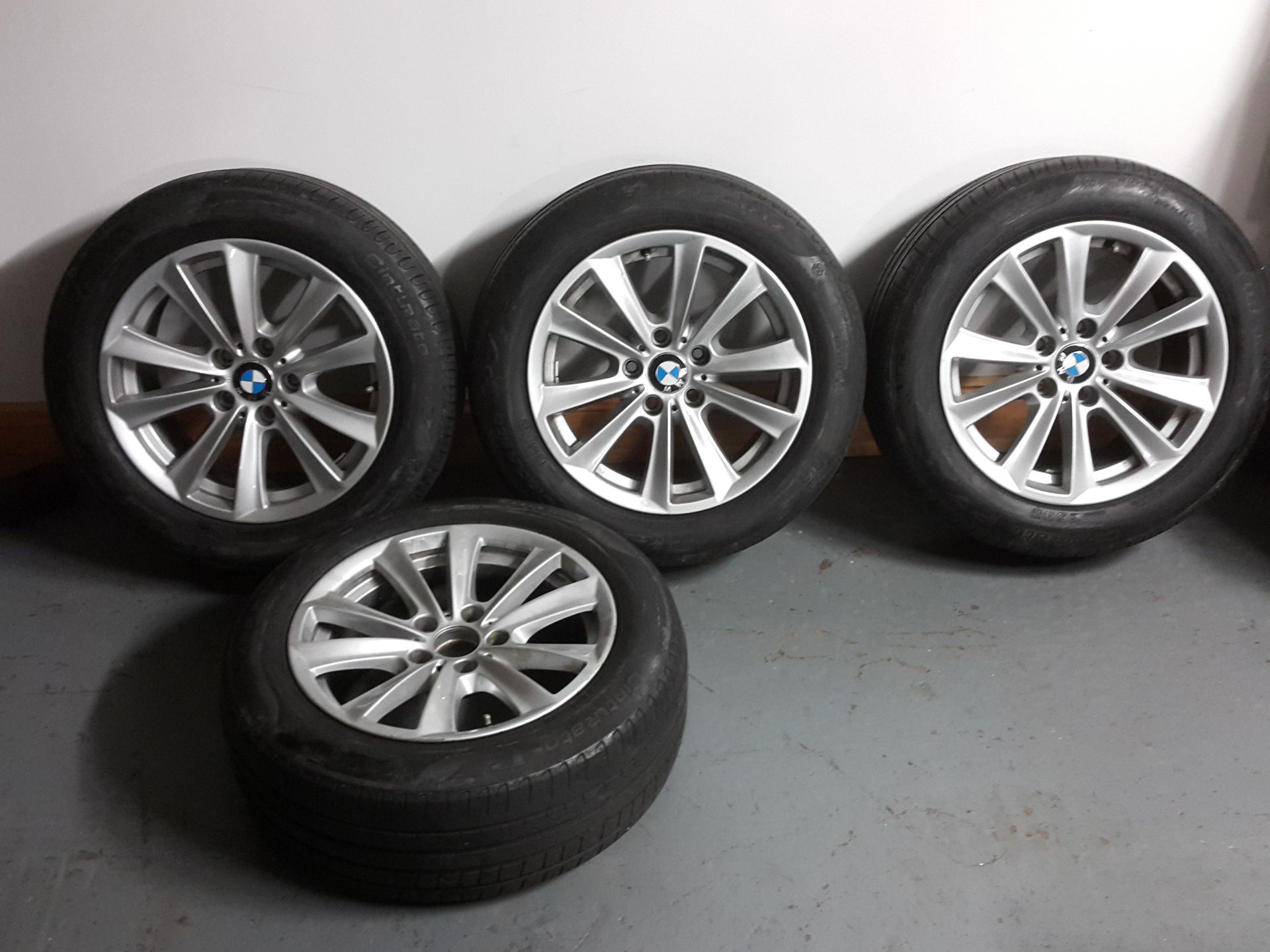 4 X BMW 5 SERIES 17" ALLOY WHEELS WITH PIRELLI CINTURATO RUN FLAT TYRES 225/55/R17