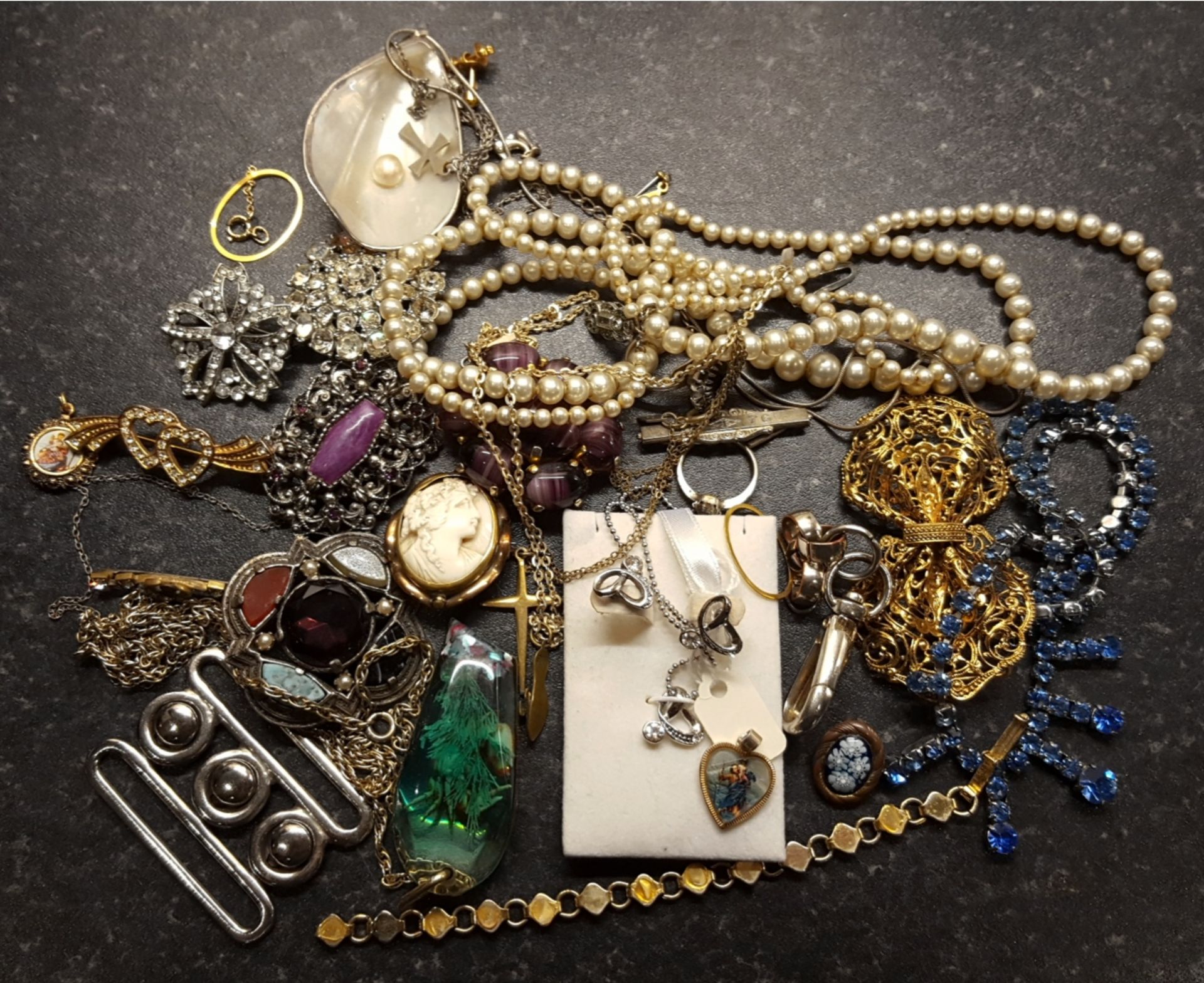 Parcel of Costume Jewellery