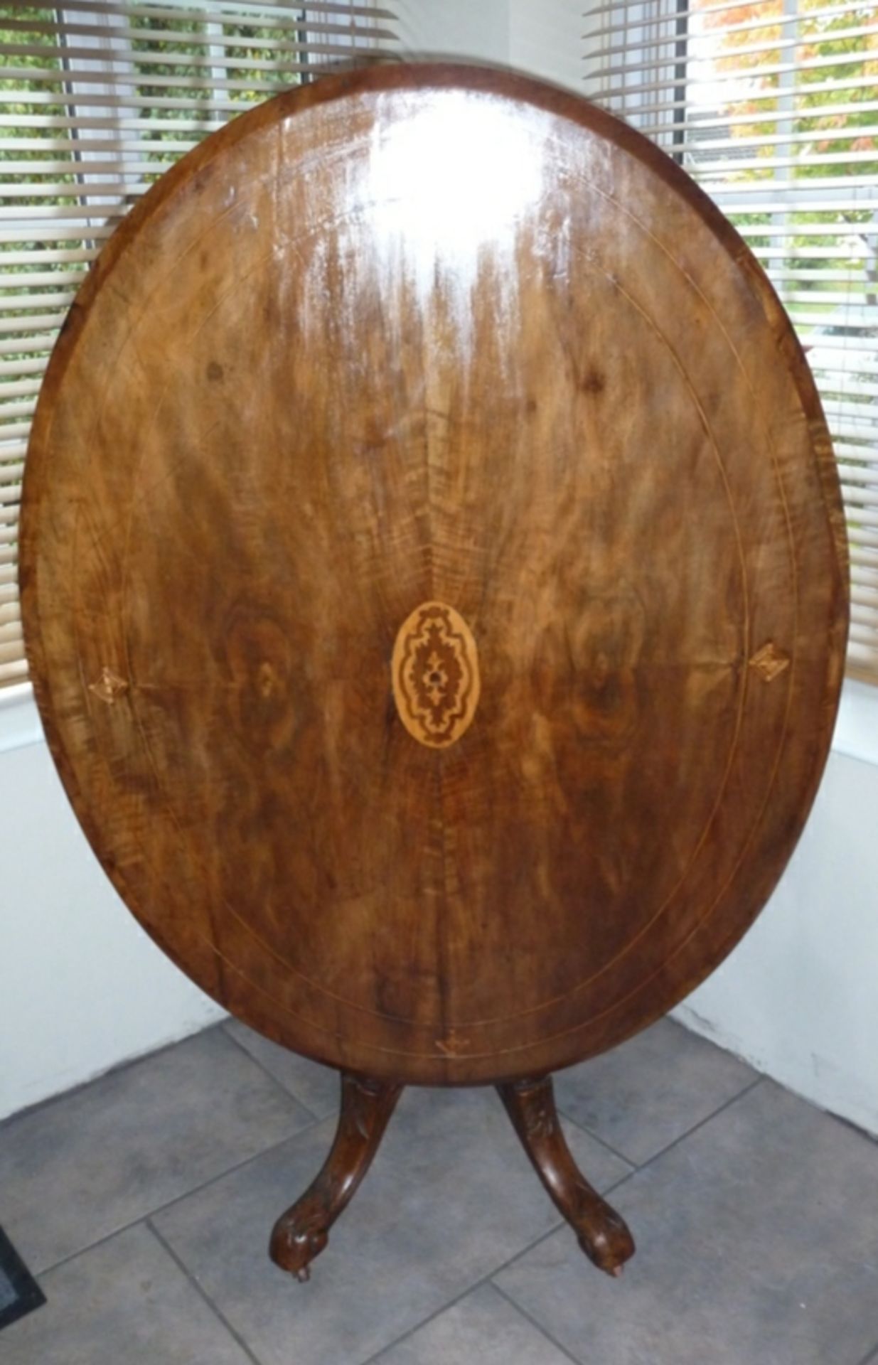 Victorian Inlaid Oval Tilt top Table - Image 2 of 5