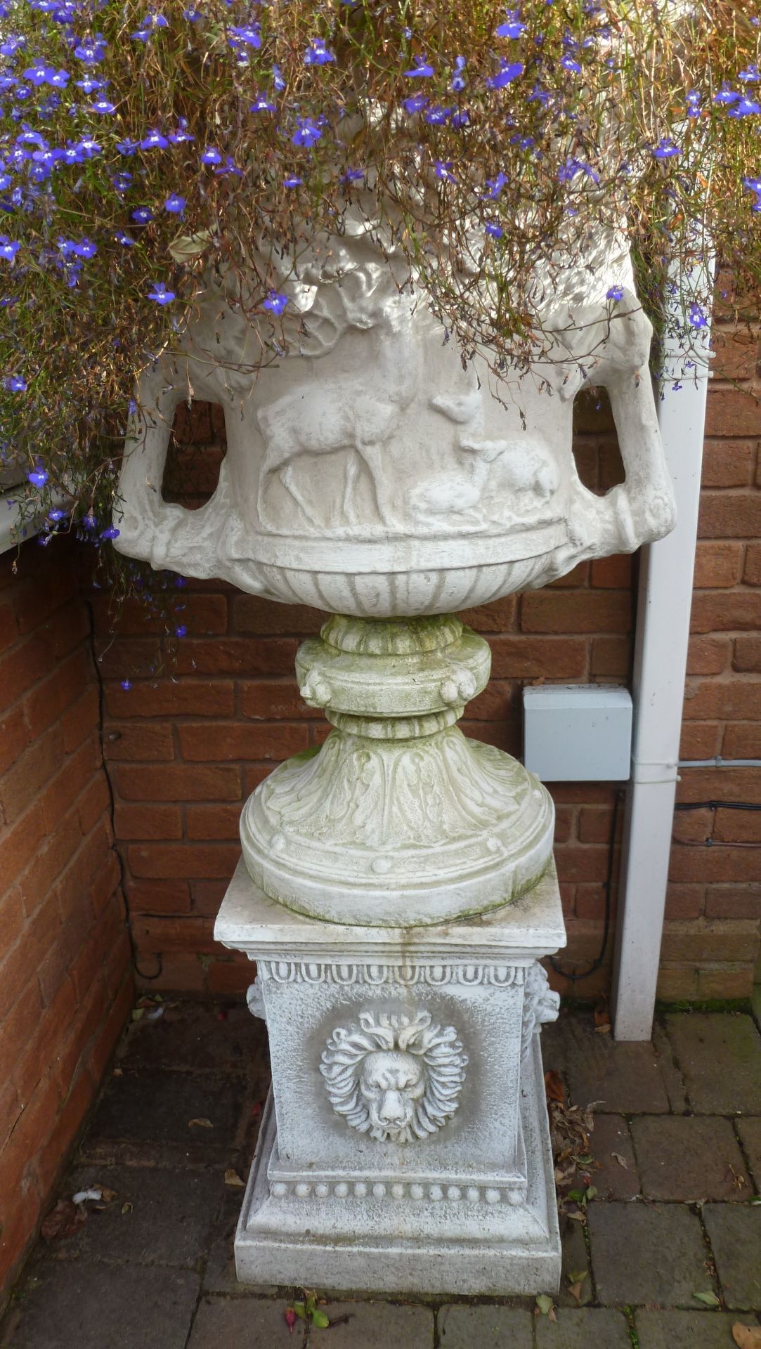 Garden Planter Urn on Stand - Image 3 of 3