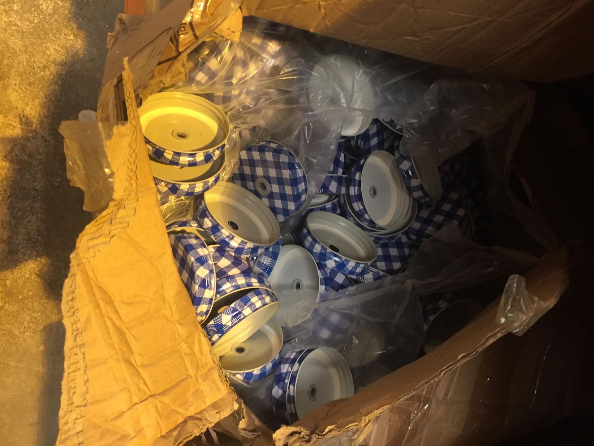 750 Mason Jam Jar Lids With Holes Gingham Blue