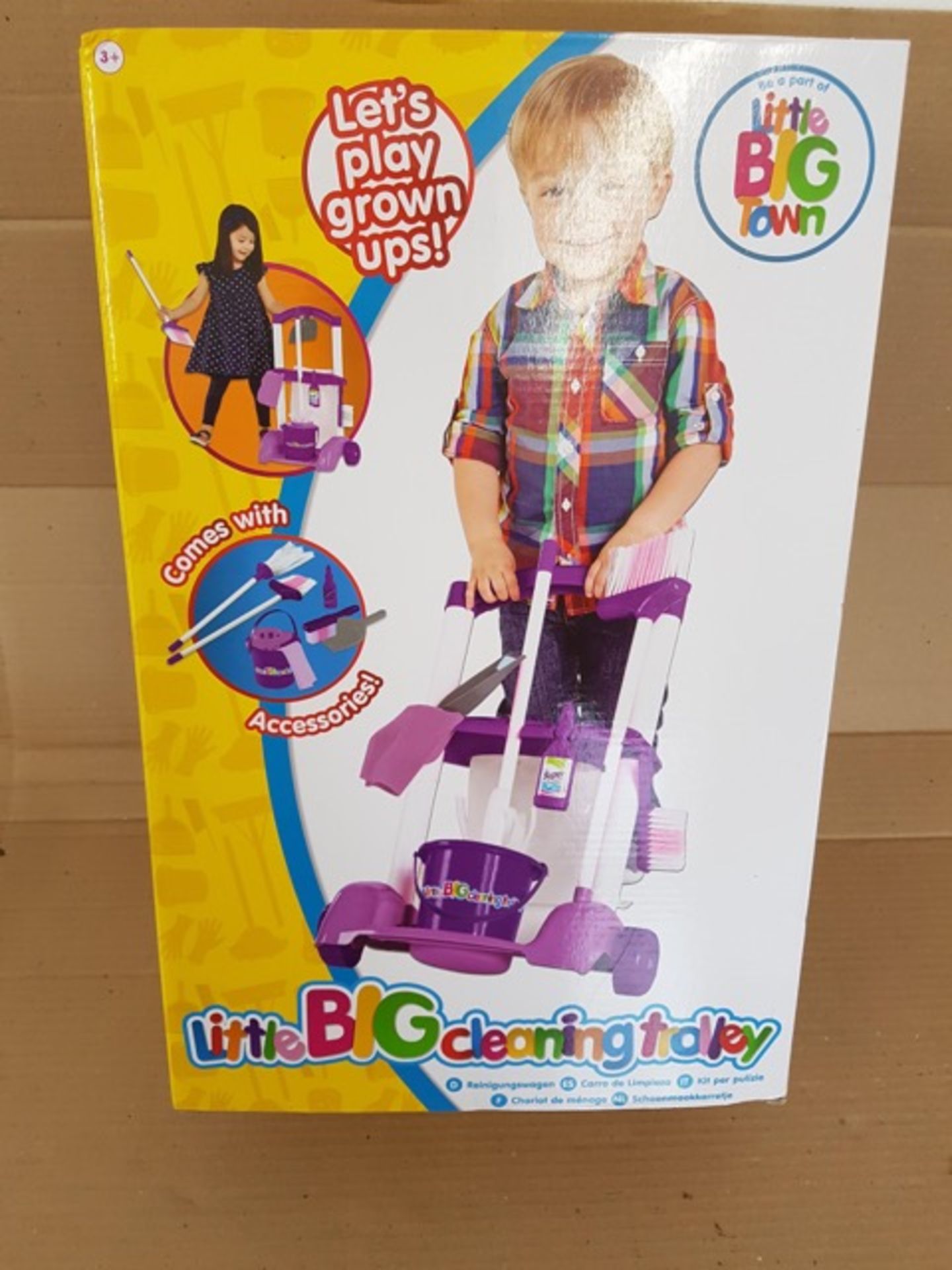 PALLET TO CONTAIN 48 x Brand New Little Big Town Cleaning Trolley Play Set's. RRP £29.99 each.