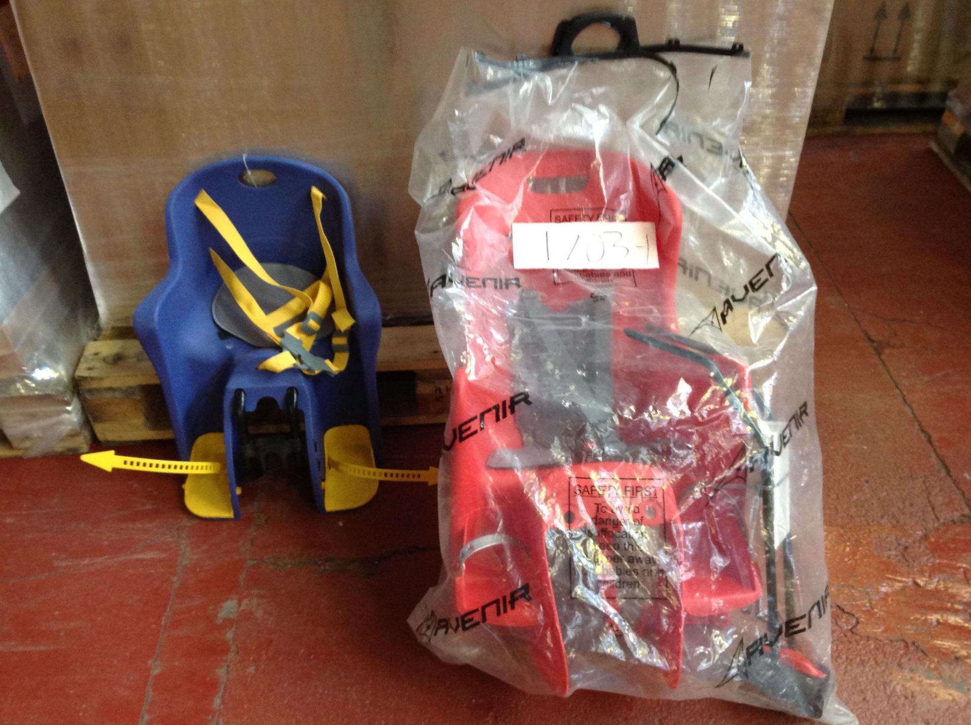 1703 - 1 x pallet child seats - Image 2 of 2