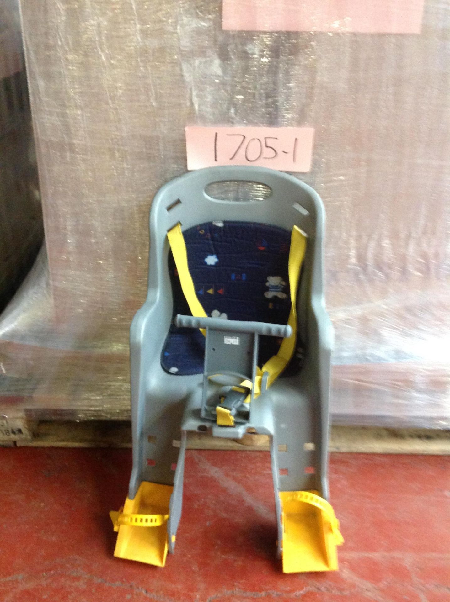 1705 - 1 x pallet child seats - Image 2 of 2