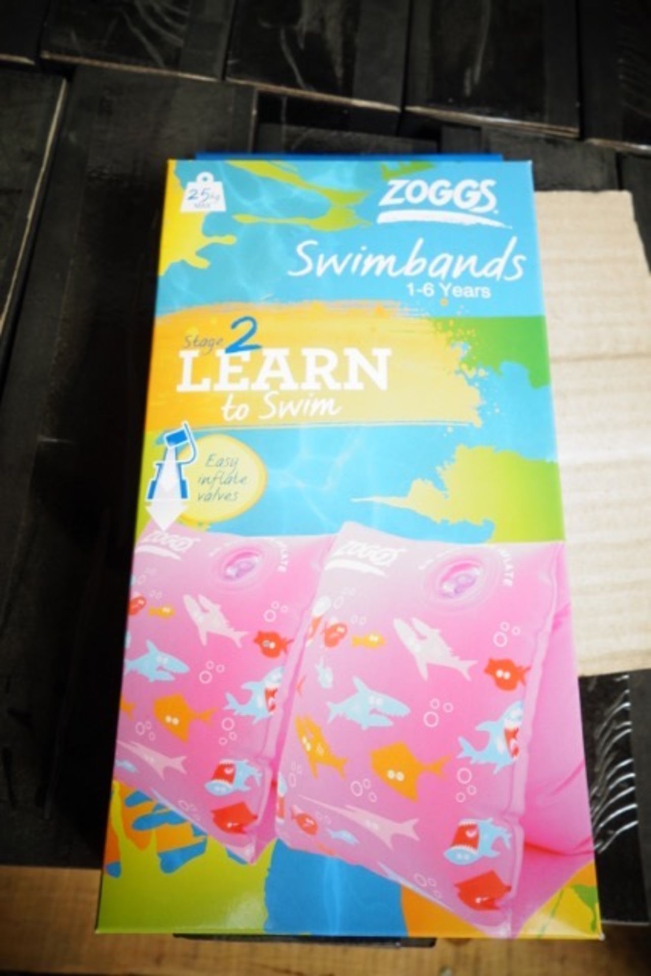 60 x Brand New Zoggs Learn 2 Swim Swimbands 1-6 years Pink Shark - Image 2 of 2