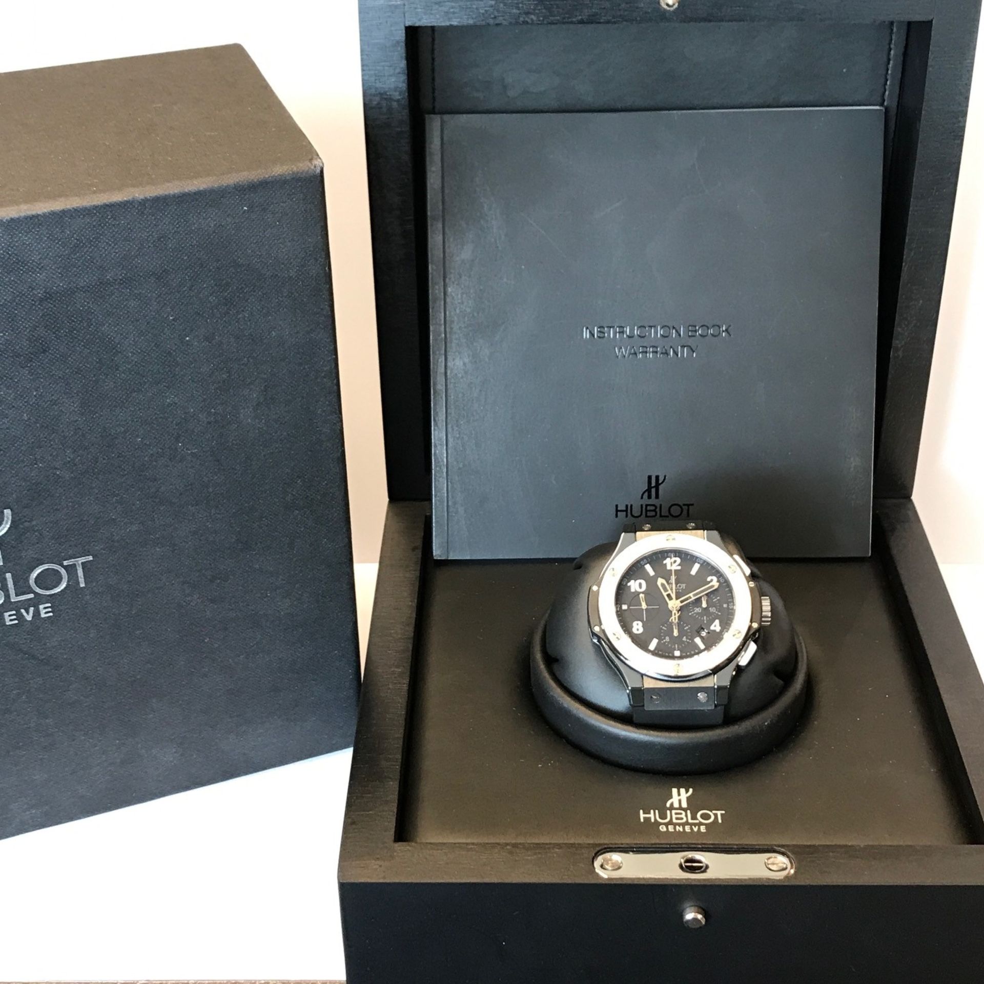 HUBLOT Big Bang Ice Bang – 301.CT.130.RX – 2009 - Bild 2 aus 6