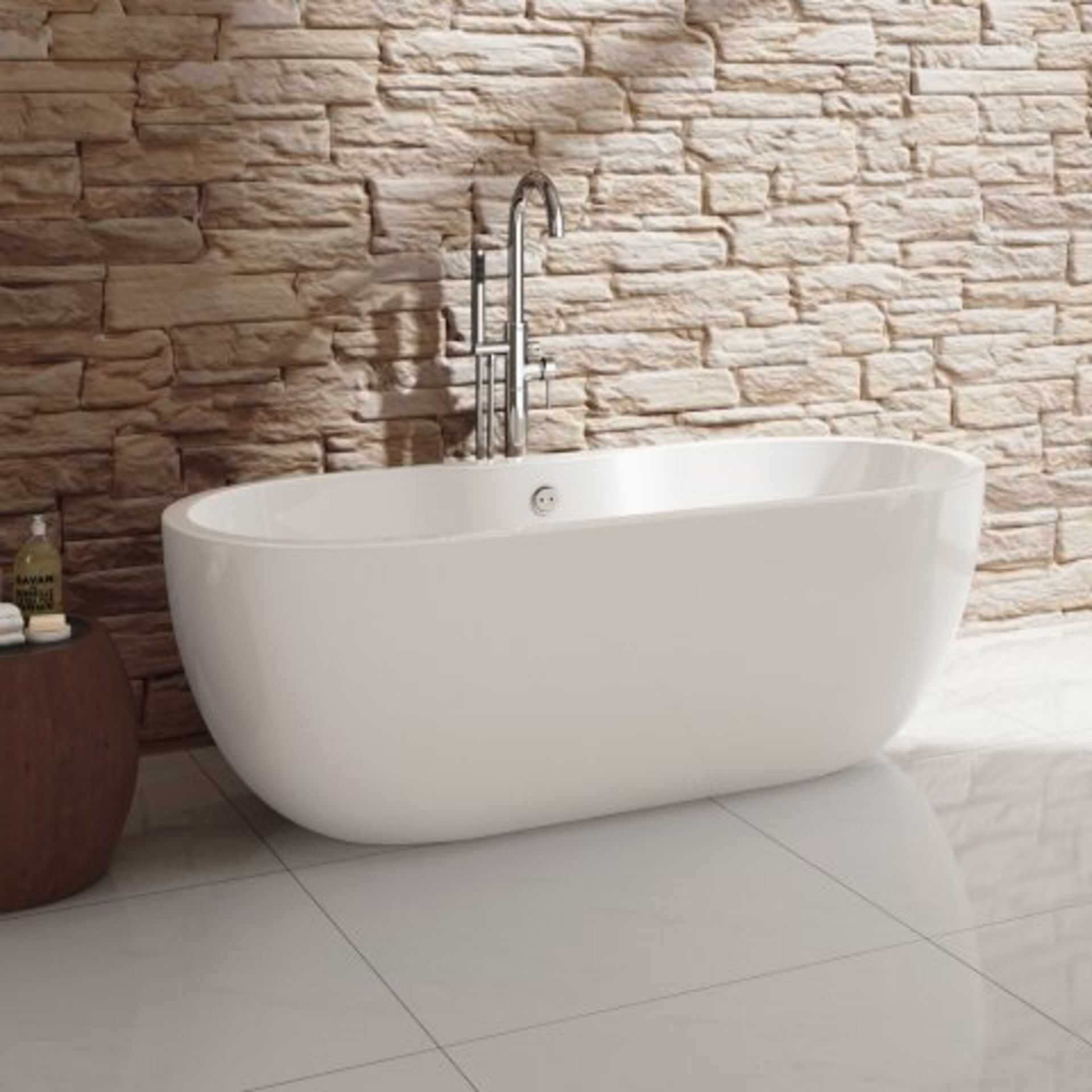 (O8) 1555mm x 745mm Melissa Freestanding Bath. RRP £1,499. Freestanding Range Create the perfect