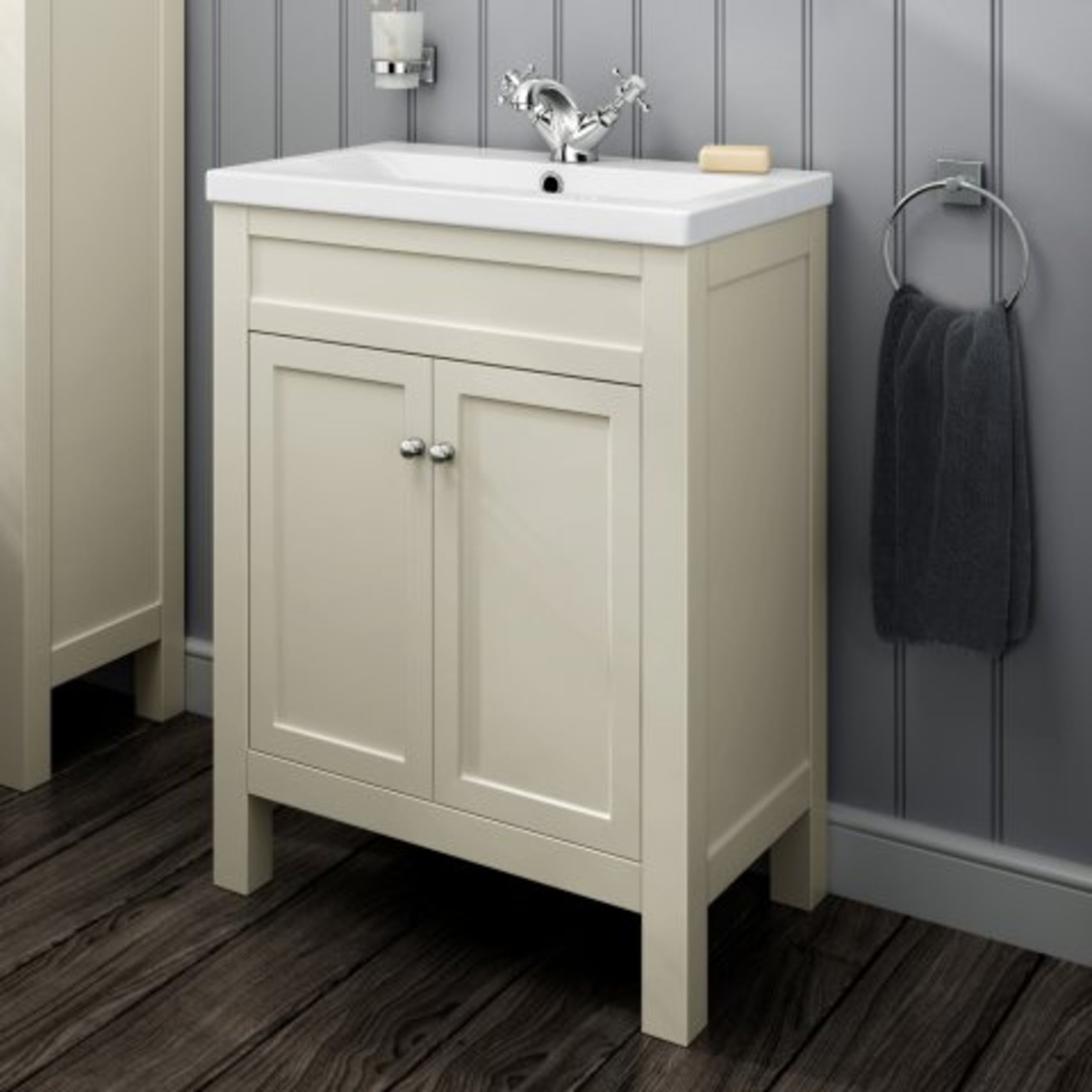 (O18) 600mm Melbourne Clotted Cream Double Door Vanity Unit - Floor Standing. RRP £474.99. COMES