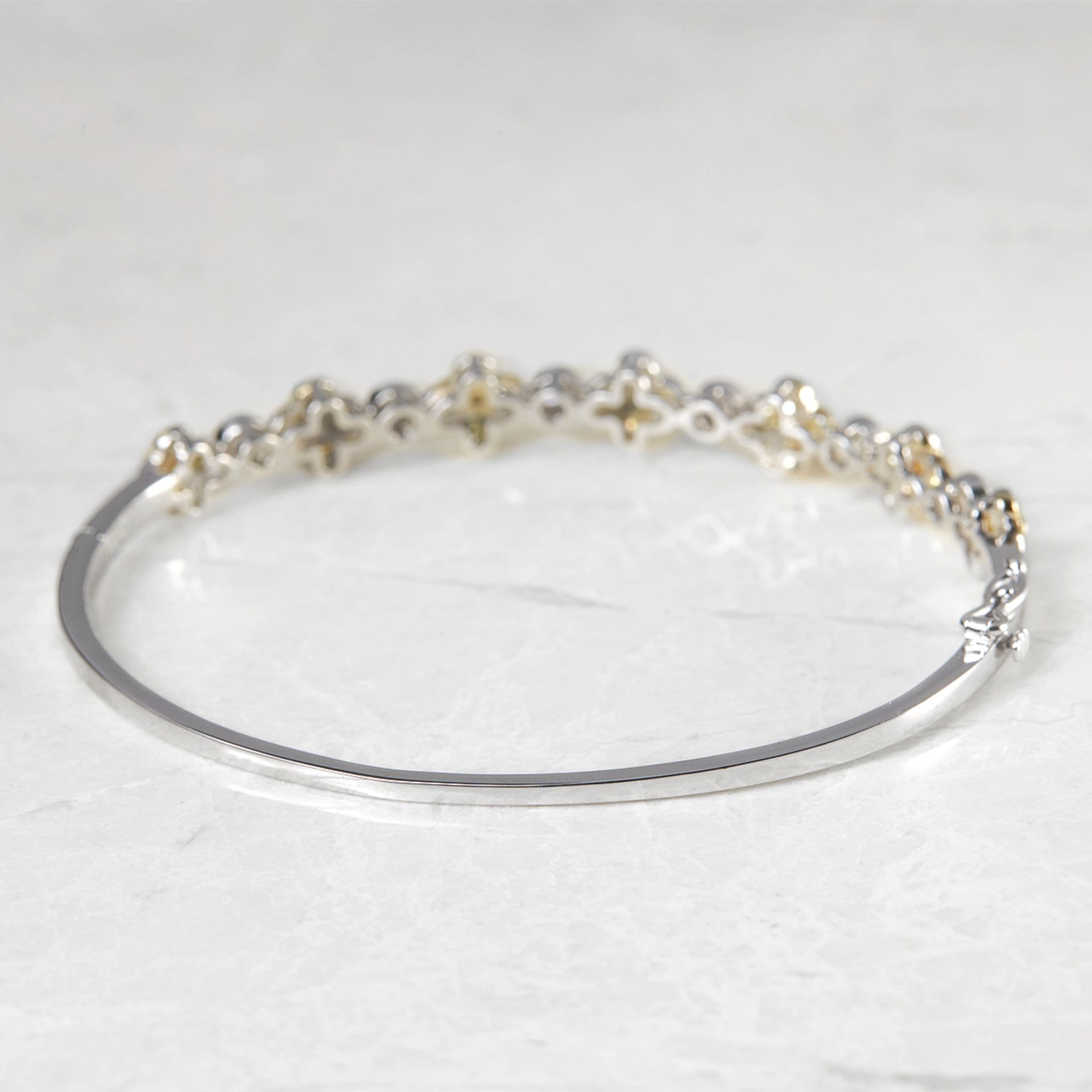 Unbranded, 18k White Gold Fancy Yellow Diamond Floral Bangle - Image 3 of 6