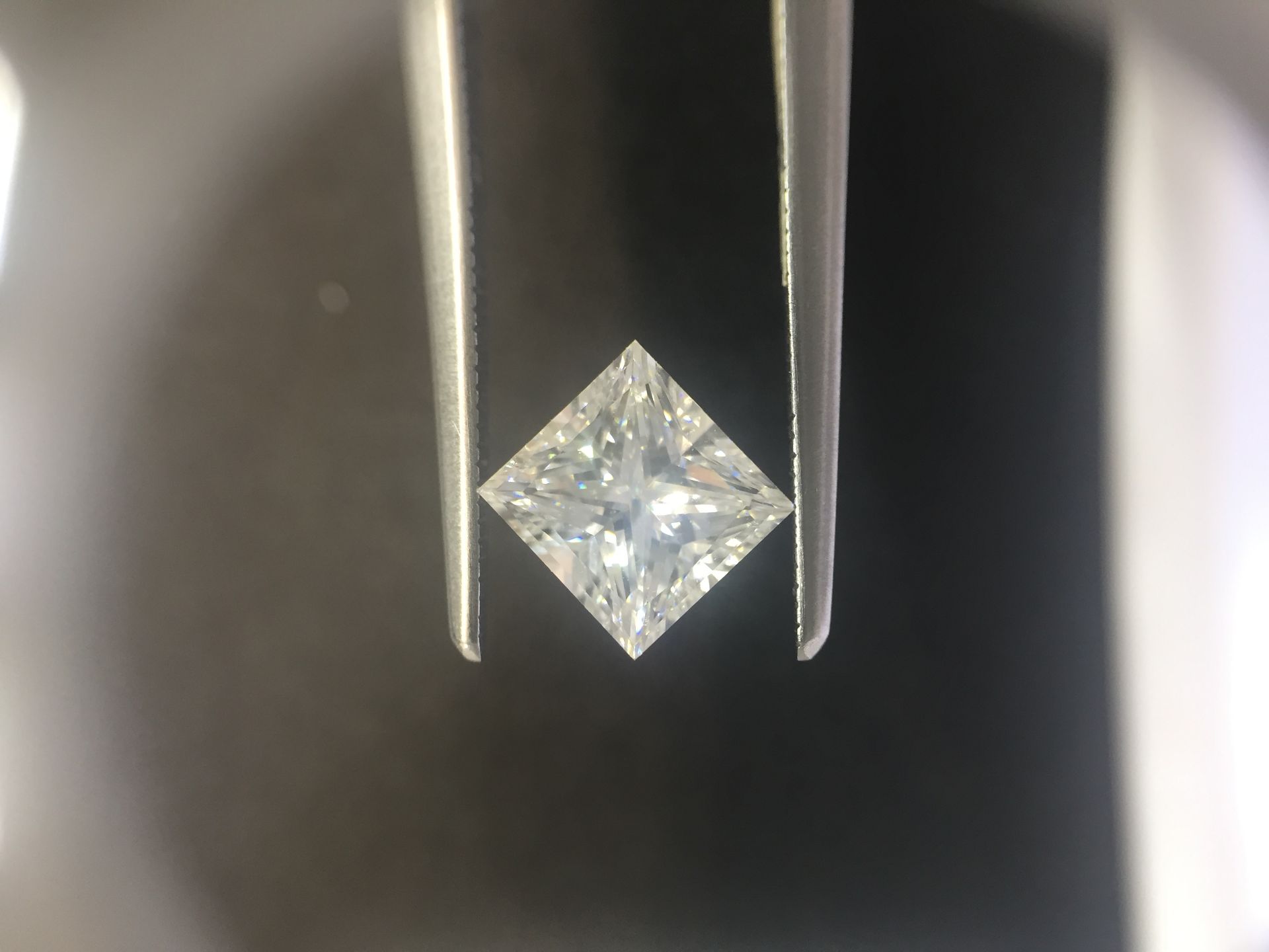 1.20ct princess cut diamond. G colour, VS2 clarity. GIA certification _ 2181057057. 6.03 x 5.79 x