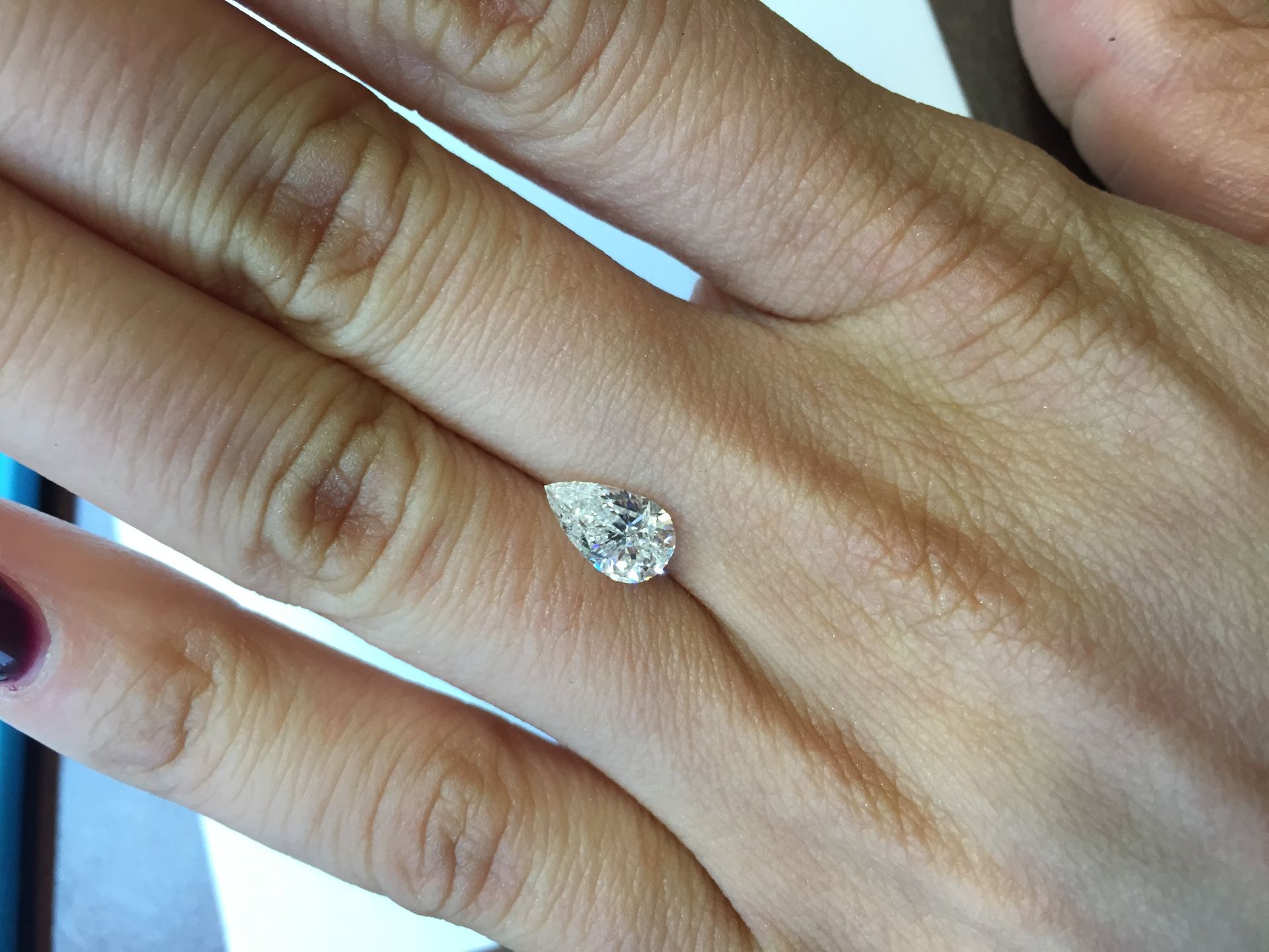 1.01ct pear cut diamond. D colour, Si2 clarity. No certification .Valued at £6645For more - Image 4 of 4