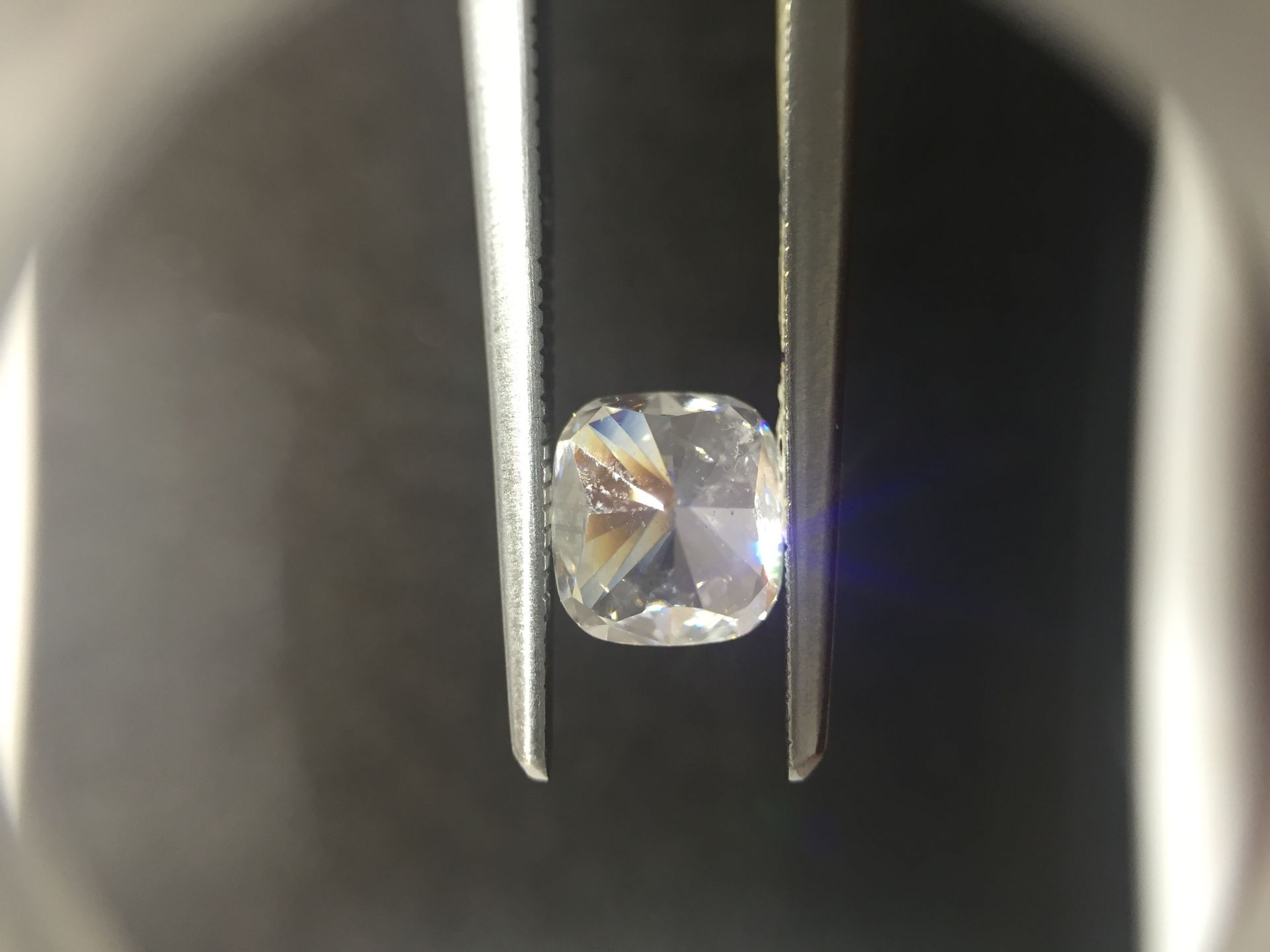 1.00ct cushion cut diamond. E colour, VS2 clarity. 5.86 x 5.36 x 3.55mm. GIA certification _ - Image 2 of 5