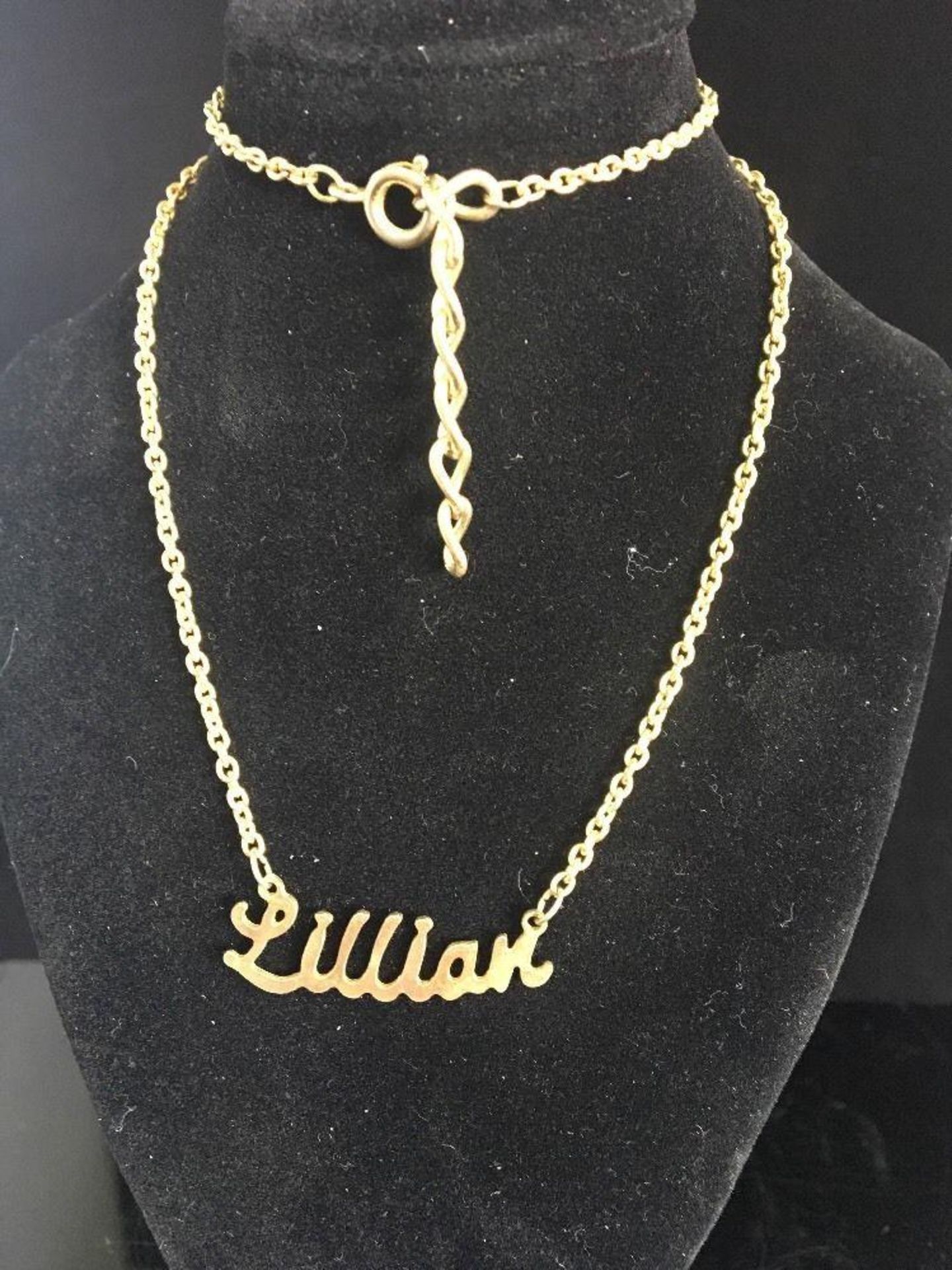 vintage costume jewellery necklace with name pendant for Lillian. Original vintage item in good