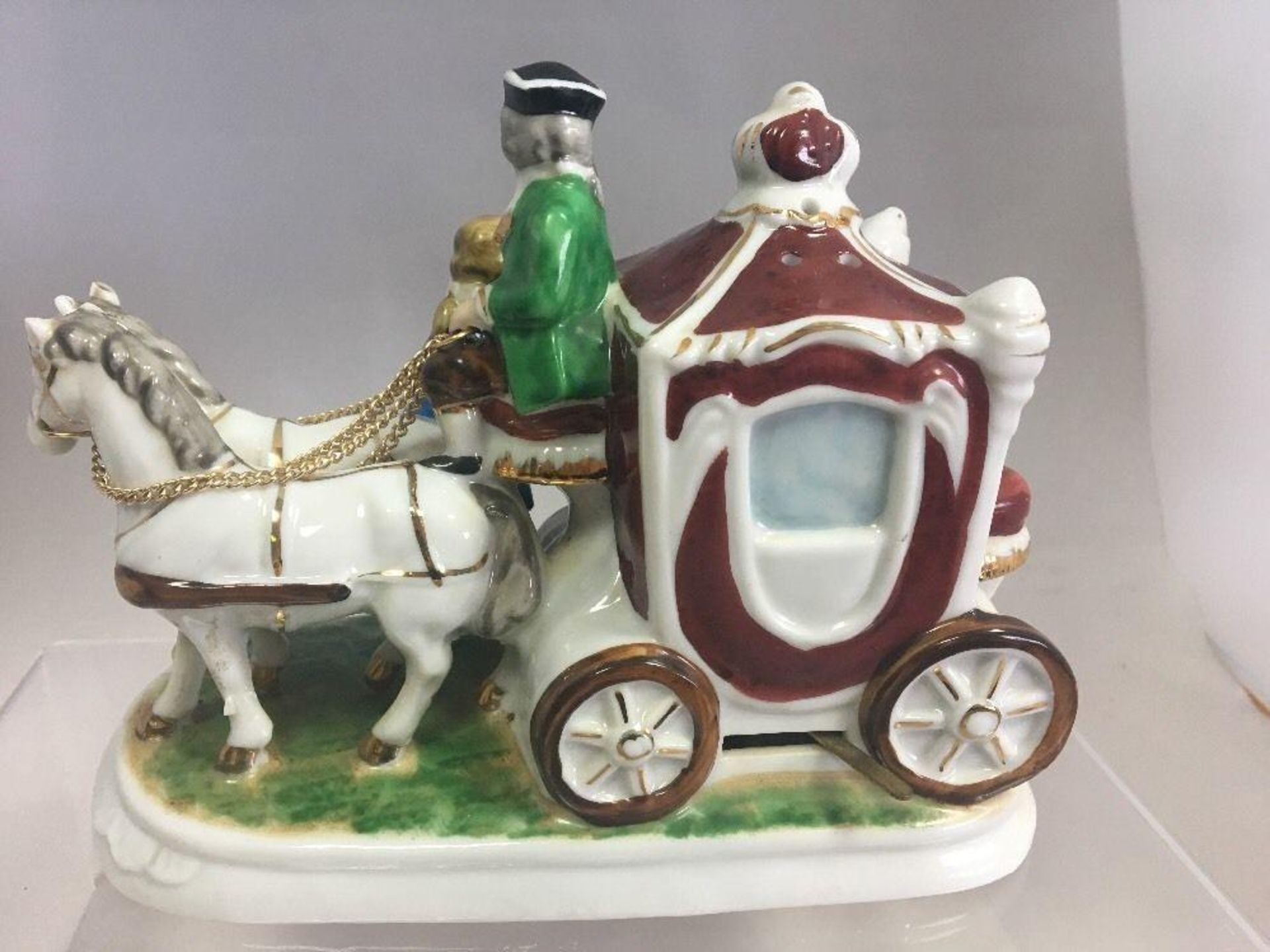 Vintage Porcelain Horse and Carriage with Music Box. Makers mark impressed to base. Condition - very - Image 3 of 8