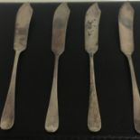 SET OF 4 HALLMARKED STERLING SILVER BUTTER SPREADERS OR CHEESE KNIVES. Made by Arthur Price & Co and