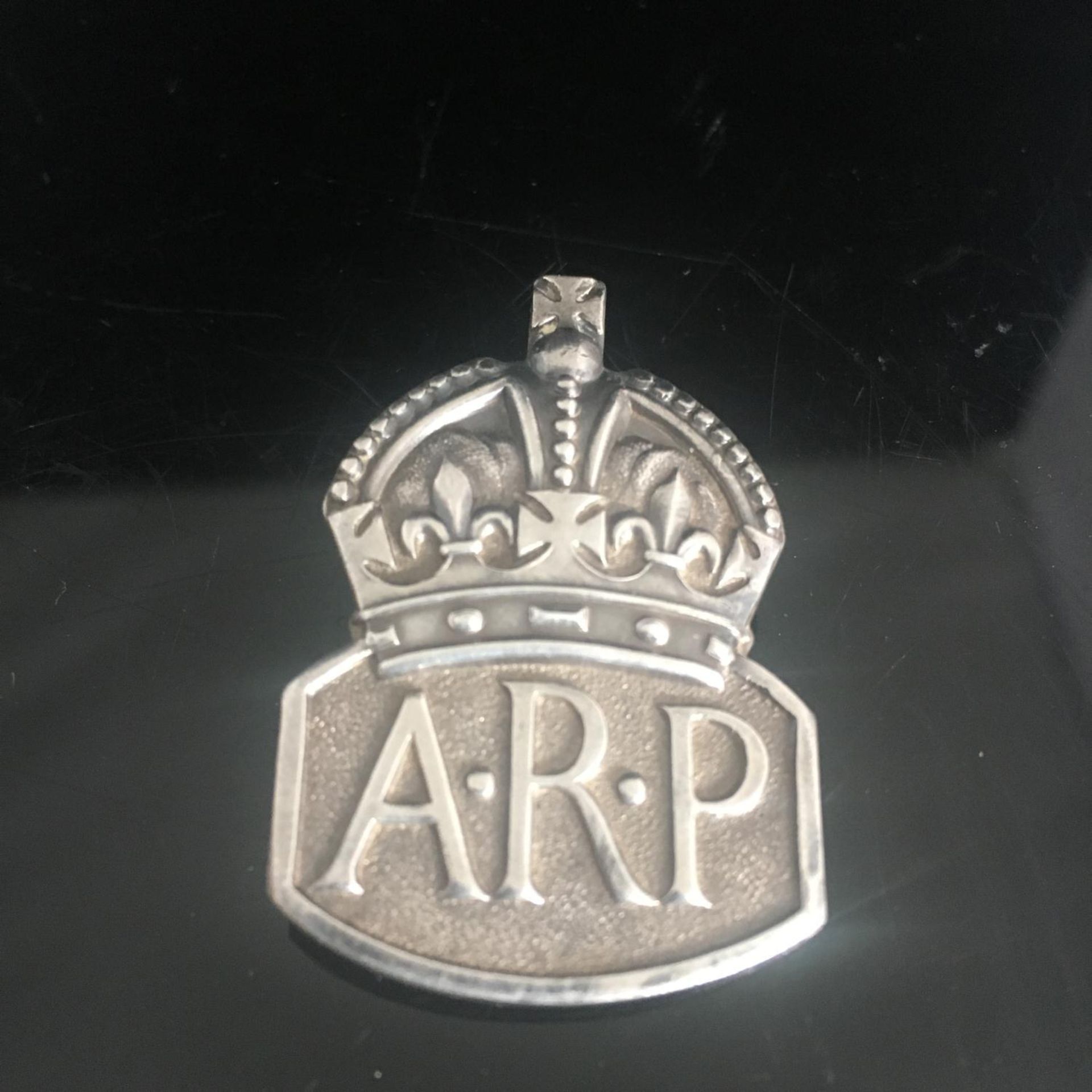 World War II Hallmarked 1939 Sterling Silver ARP Badge together with ARP J. Hudson & Co Whistle. - Image 2 of 4