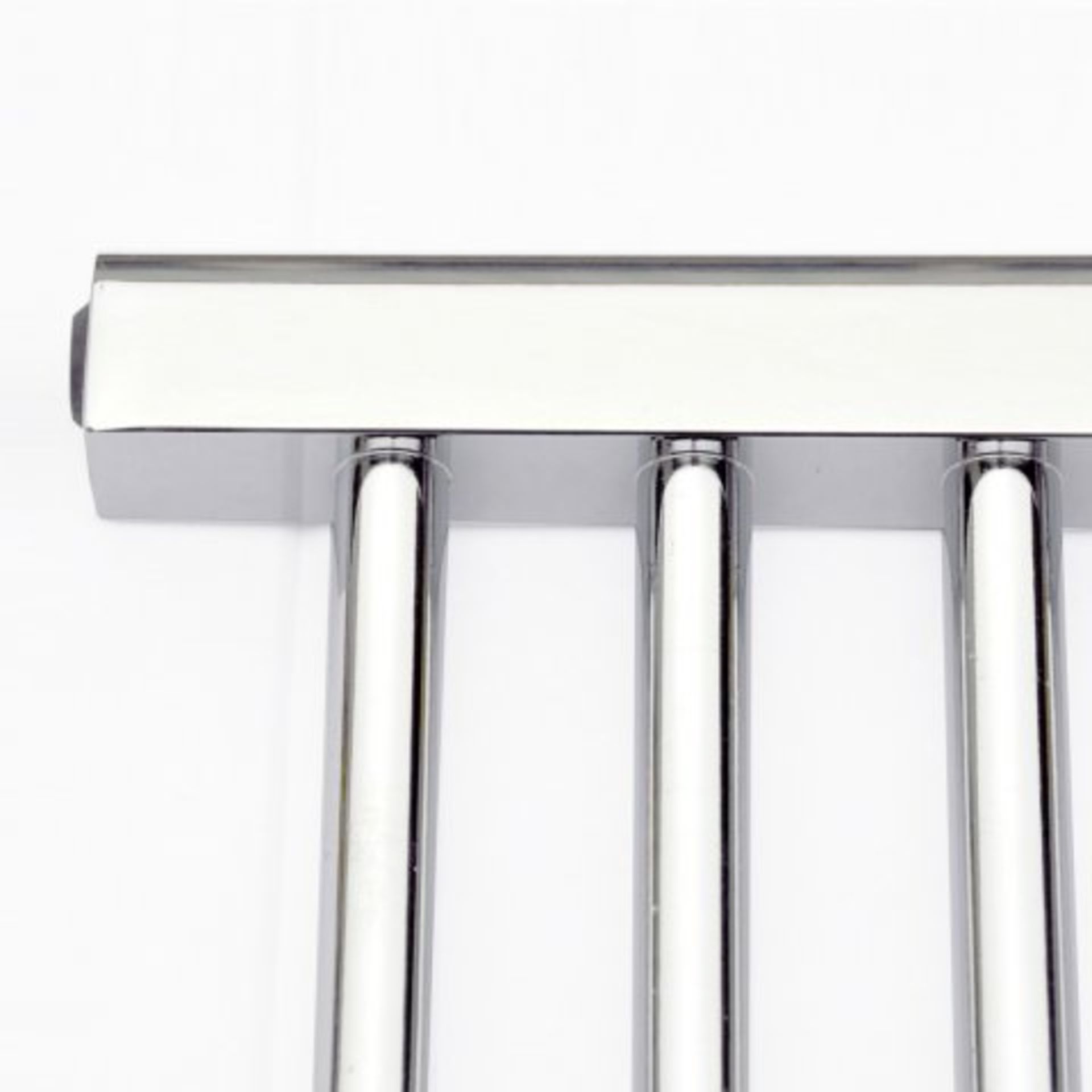 (I50) 1200x500mm - 19mm Tubes - Chrome Heated Straight Rail Ladder Towel Radiator - Ella - Image 5 of 5