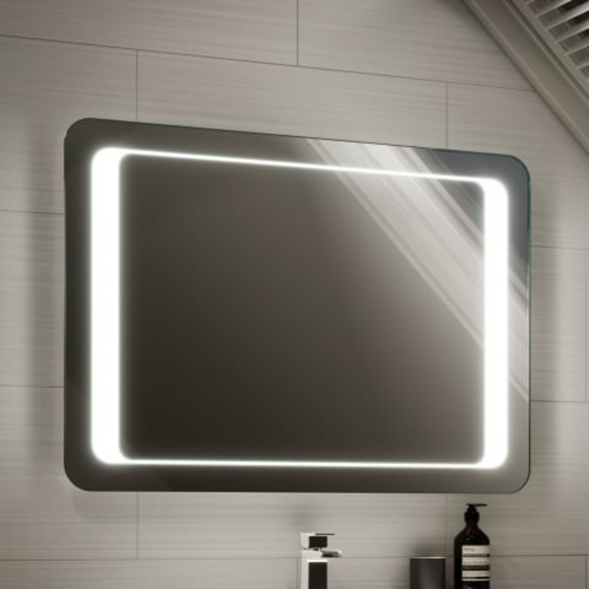 (N5) 900x650mm Quasar Illuminated LED Mirror. RRP £349.99. Energy efficient LED lighting with IP44