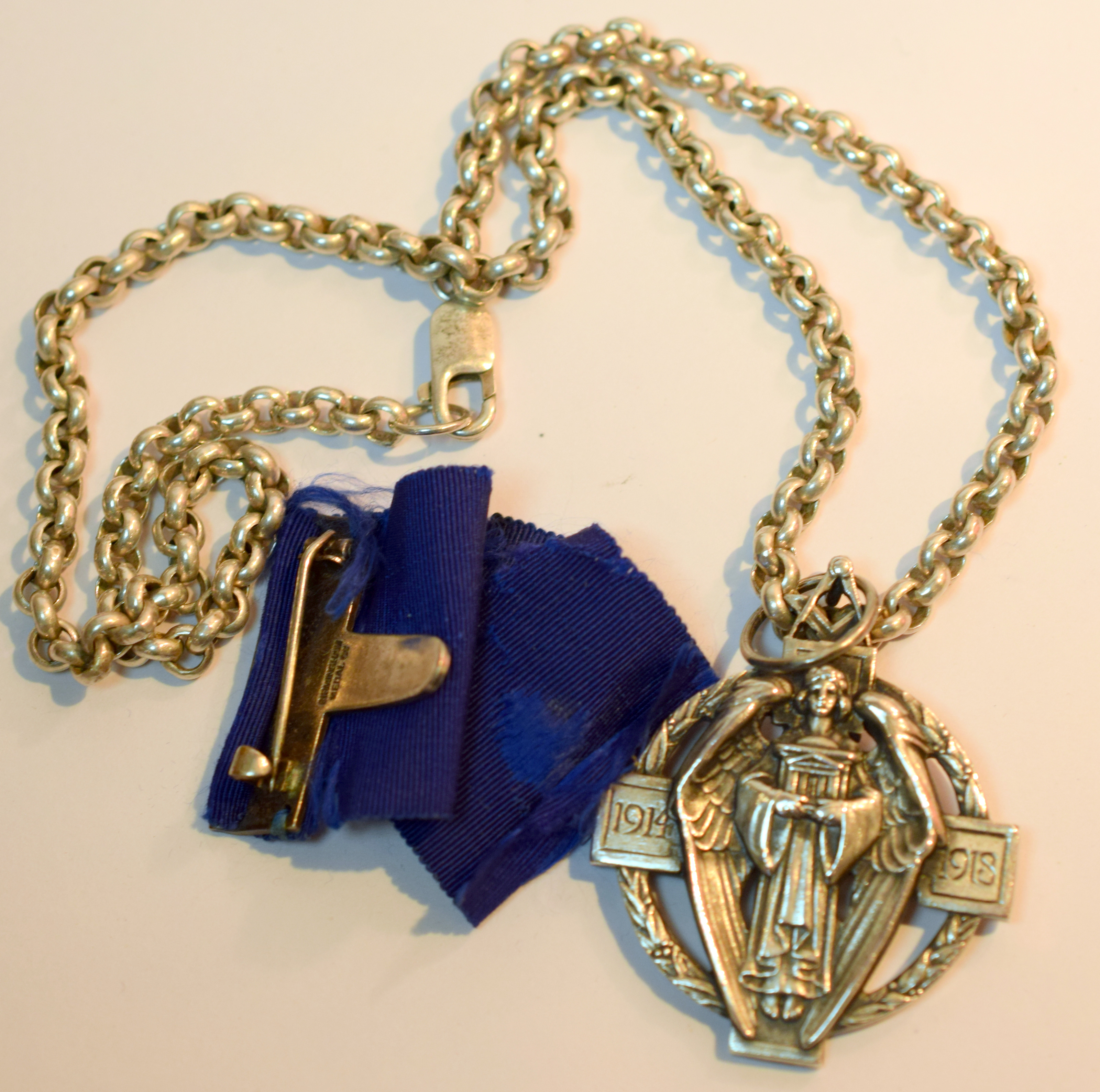 Masonic Silver Hall Stone jewel 1914-1918 On Silver Chain With Blue Ribbon   Masonic Silver Hall