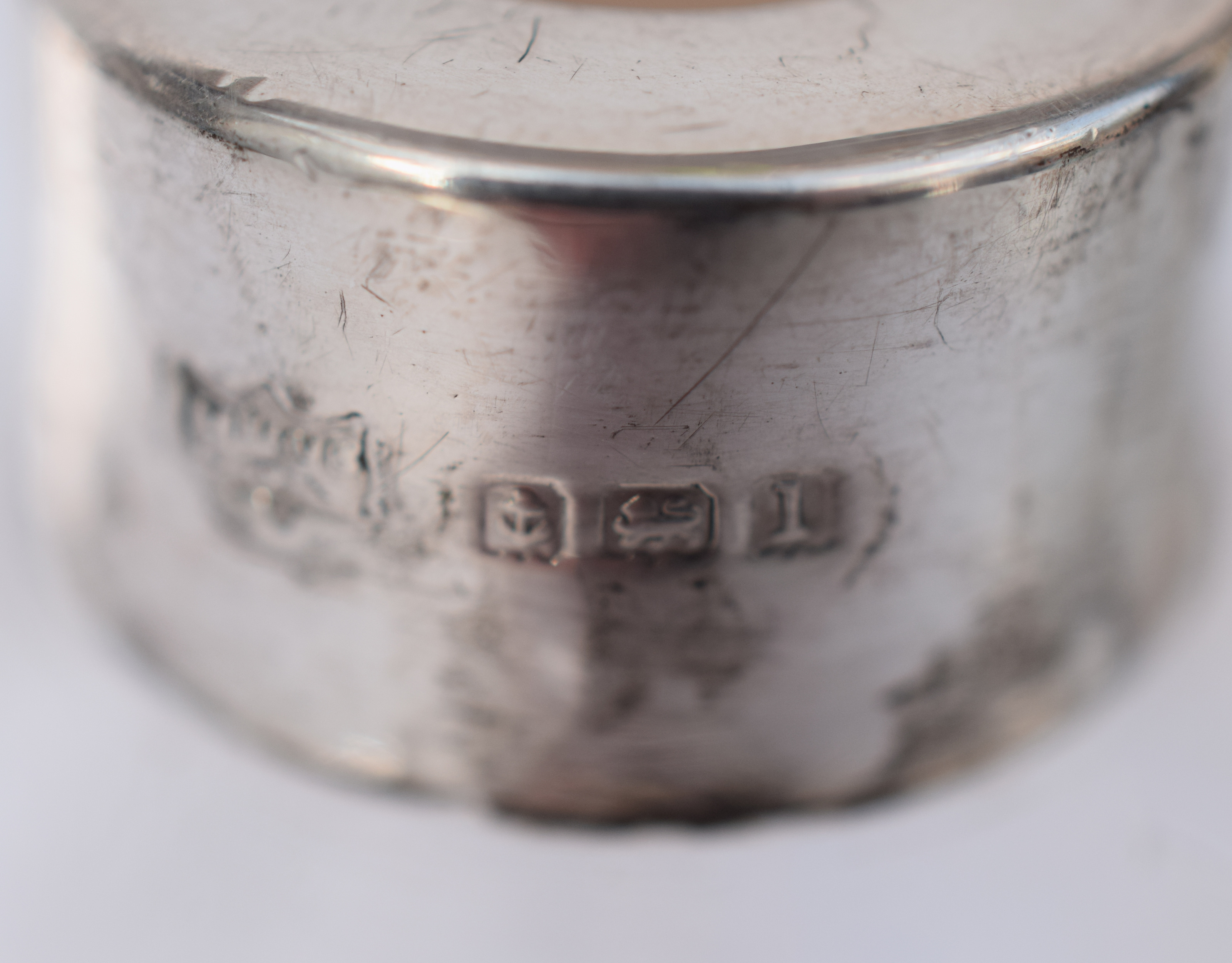 Mappin & Webb Scent bottle in crystal and silver, hallmarks showing Sheffield 1928   Mappin & Webb - Image 3 of 5