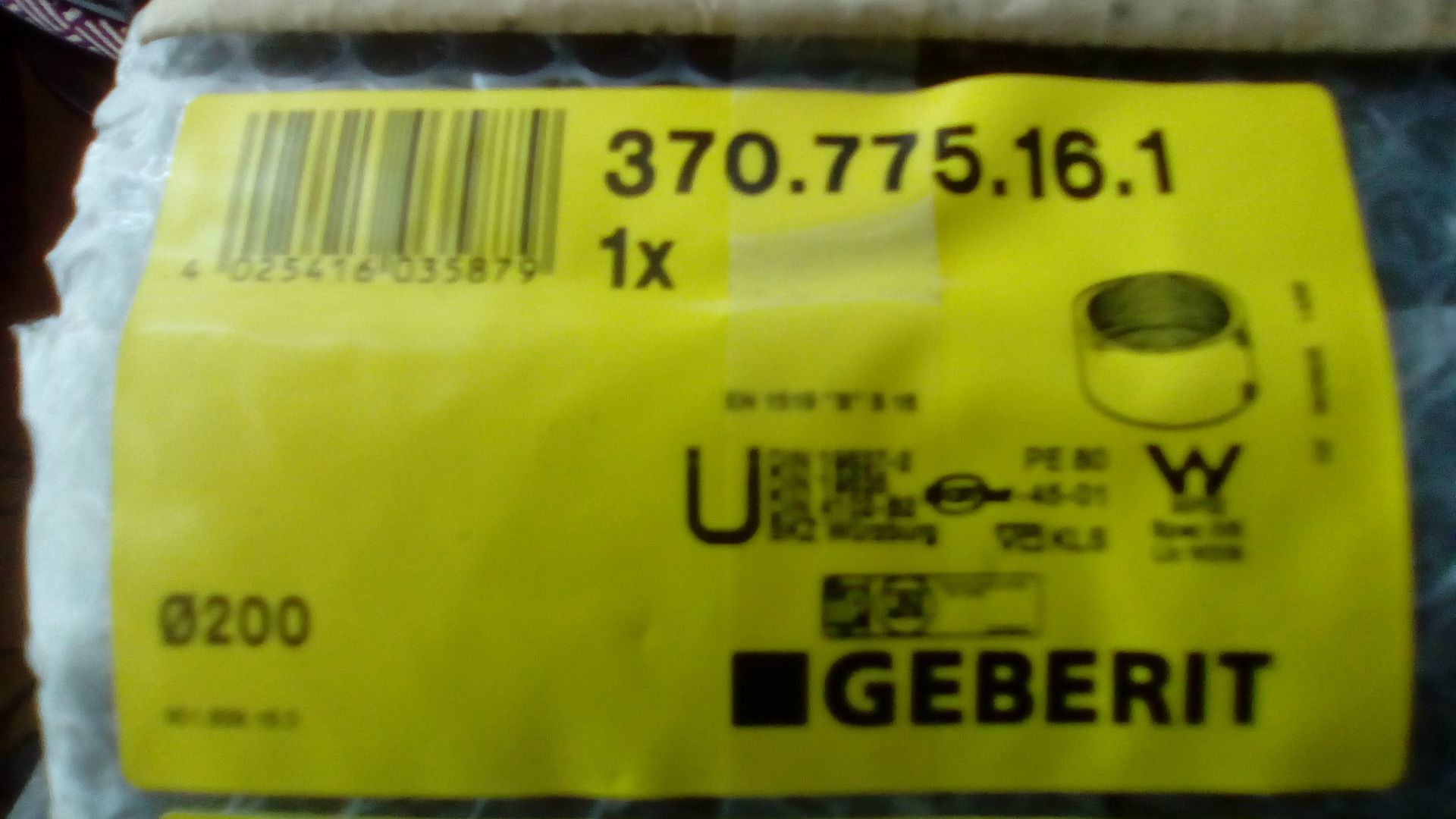 GEBERIT .HDPE  Industrial plumbing fittings 50 mm - 250 mm   1 Van Load of new industrial Plumbing - Image 3 of 13