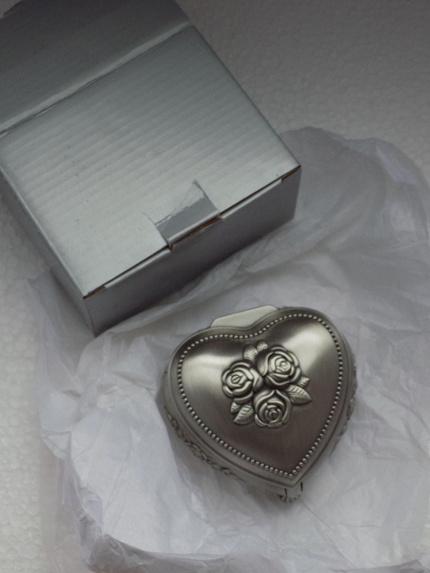 10 X ANTIQUE STYLE HEART SHAPED TRINKET BOXES - Image 2 of 2