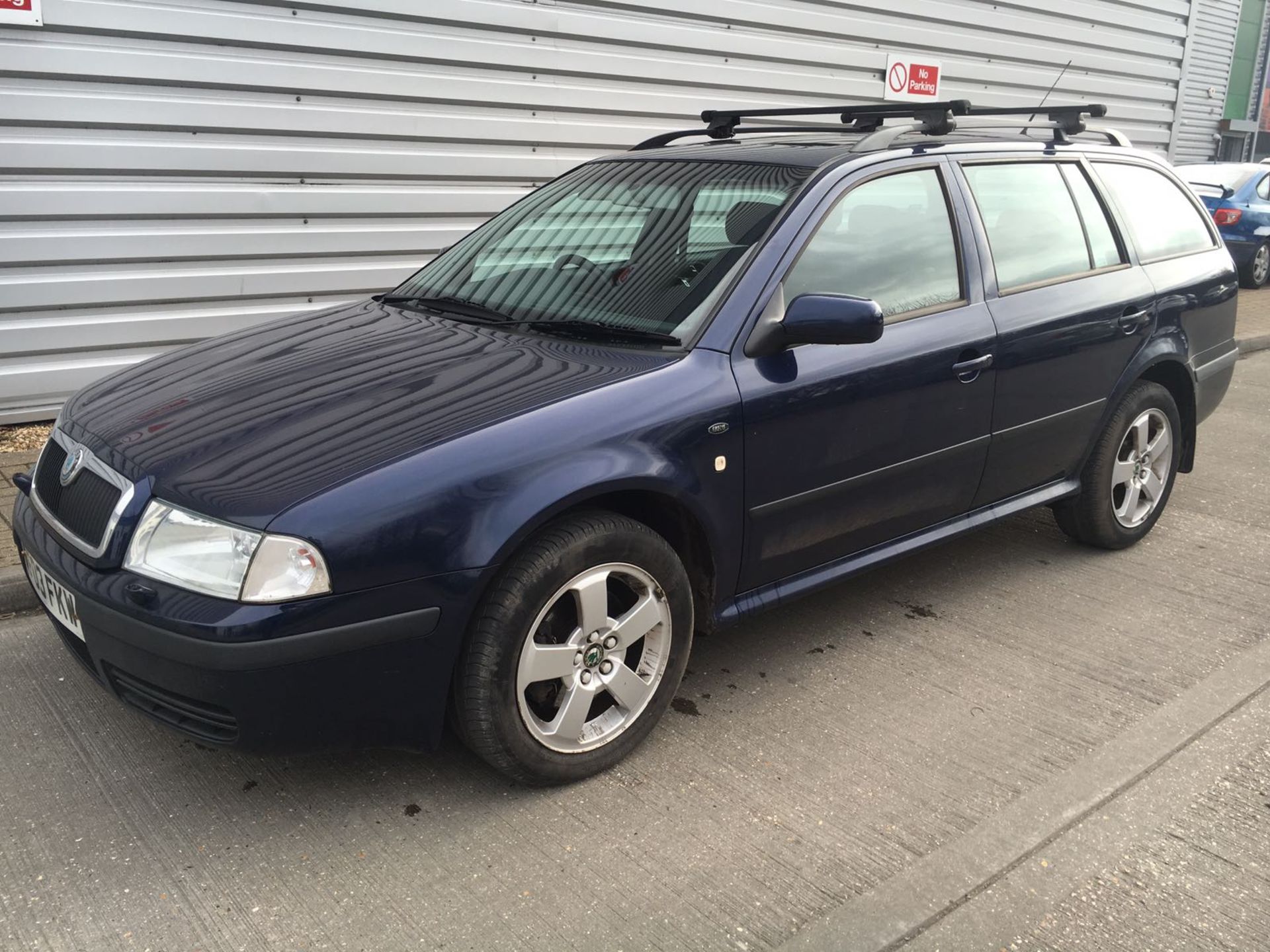 SKODA OCTAVIA 1.8 TURBO 20v ESTATE 2003/03 82,000 MILES MOT TILL 8th September FULL HISTORY - Image 2 of 12