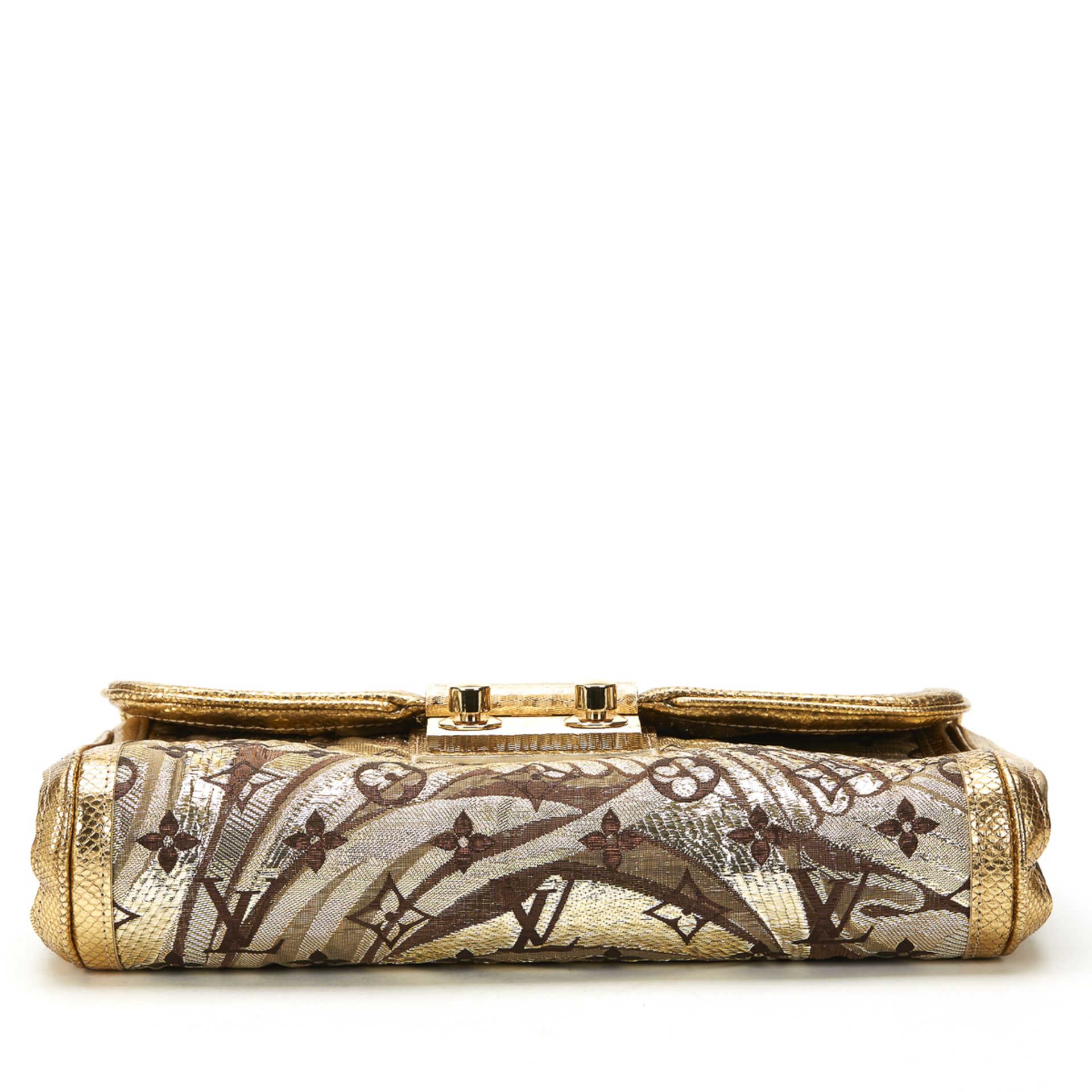 LOUIS VUITTON Thalie , - Gold Monogram Brocade Thalie Clutch   TYPE Clutch SERIAL NUMBER TH3009 YEAR - Image 5 of 10