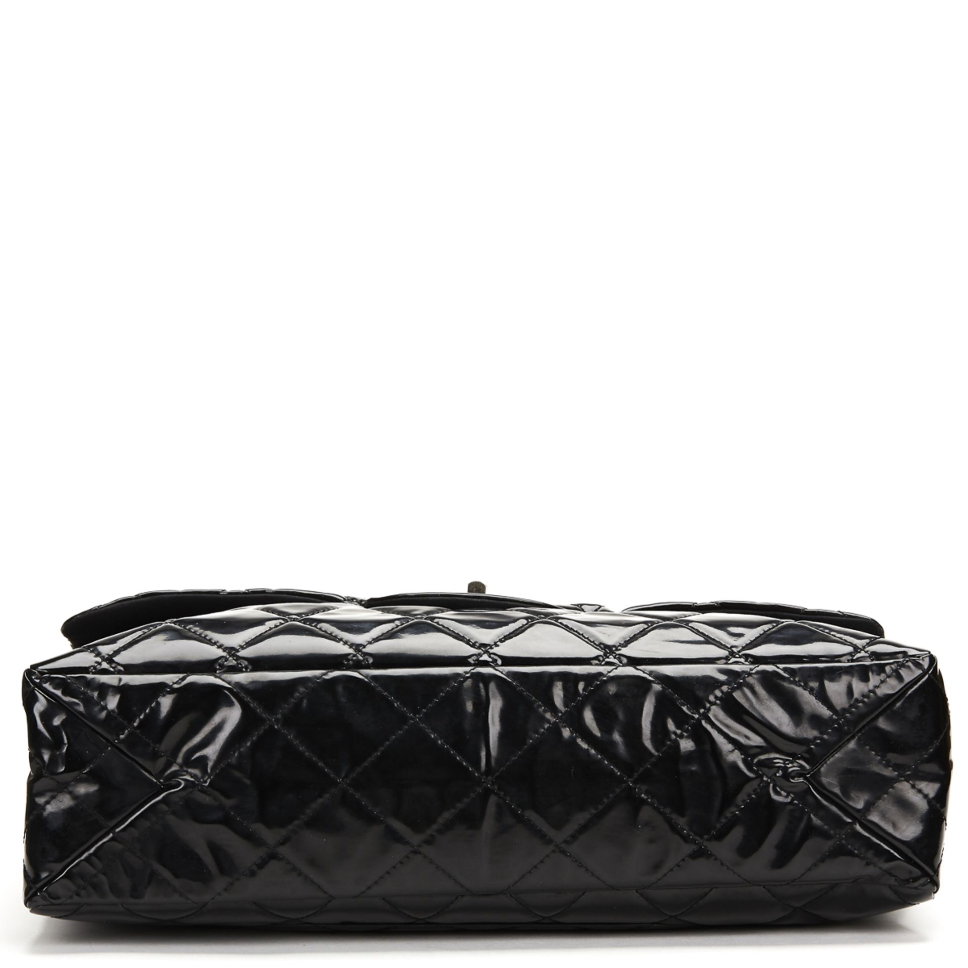CHANEL Super Maxi 2.55 Reissue Flap Bag , - Black Quilted Patent Leather Super Maxi 2.55 Reissue - Image 5 of 9
