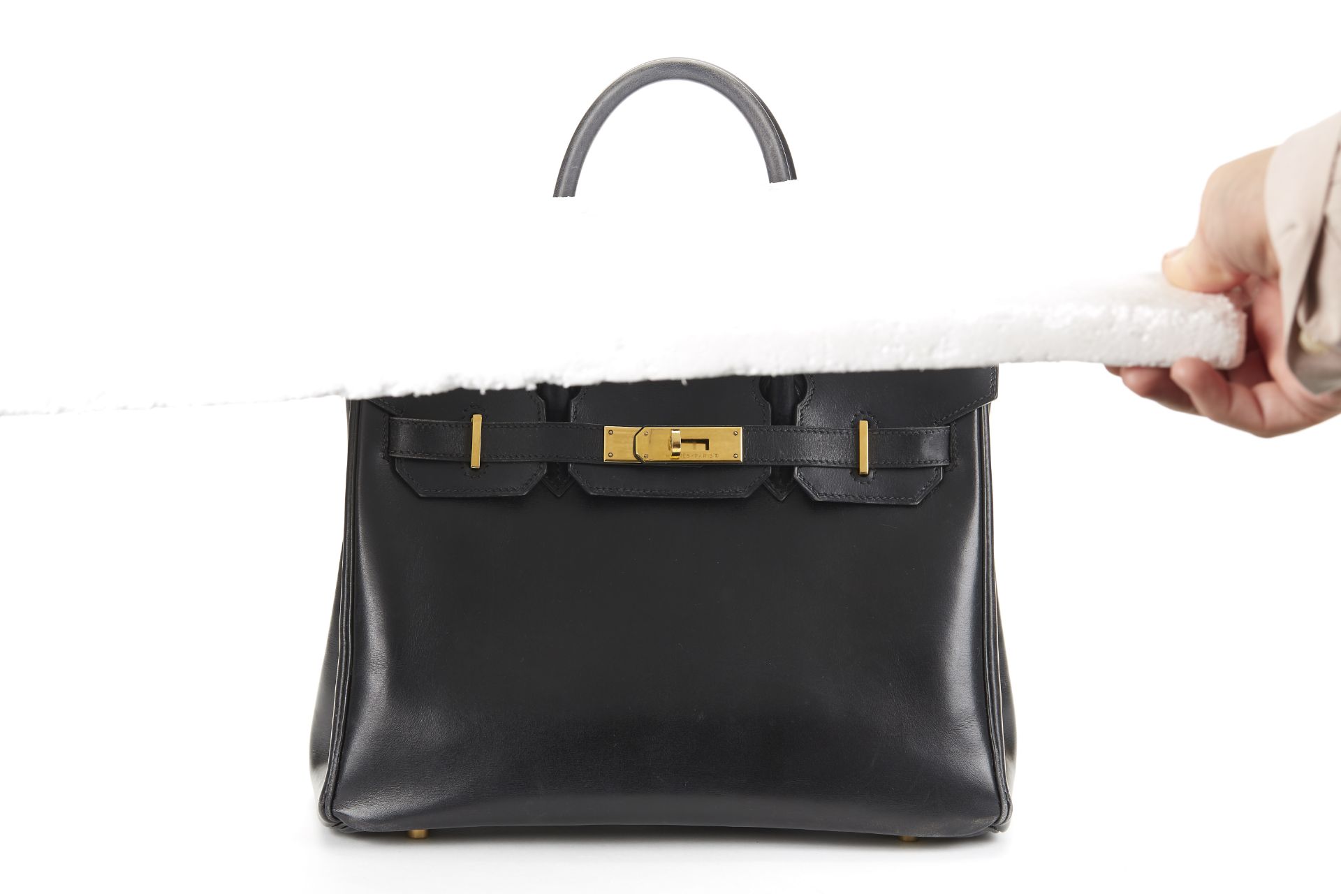 HERMES Birkin 30cm , - Black Box Calf Leather Birkin 30cm   TYPE Tote SERIAL NUMBER [E] YEAR - Image 18 of 26