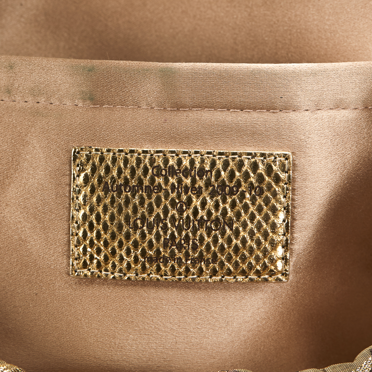 LOUIS VUITTON Thalie , - Gold Monogram Brocade Thalie Clutch   TYPE Clutch SERIAL NUMBER TH3009 YEAR - Image 9 of 10
