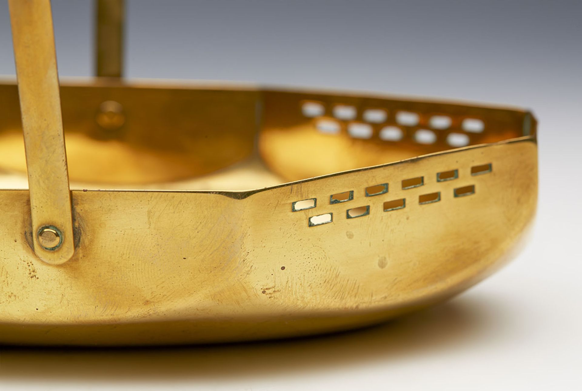 WMF SECESSIONIST HANDLED PIERCED BRASS BASKET c.1900   DIMENSIONS   Height 11,5cm, Length 17cm - Image 3 of 8