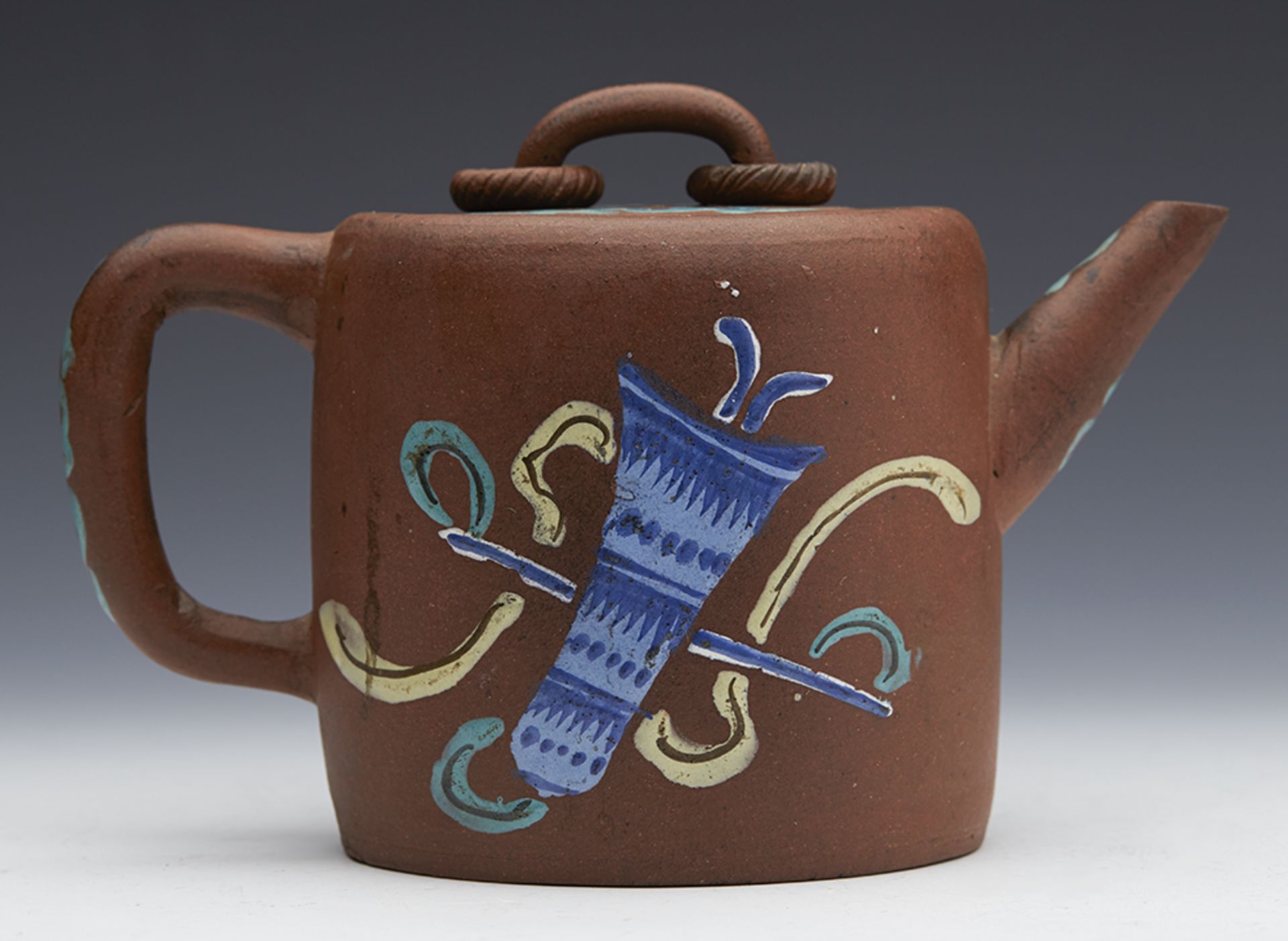 ANTIQUE CHINESE YIXING LIDDED TEAPOT 18/19TH C.   DIMENSIONS   Height 10cm, Width 15,75cm - Image 7 of 12