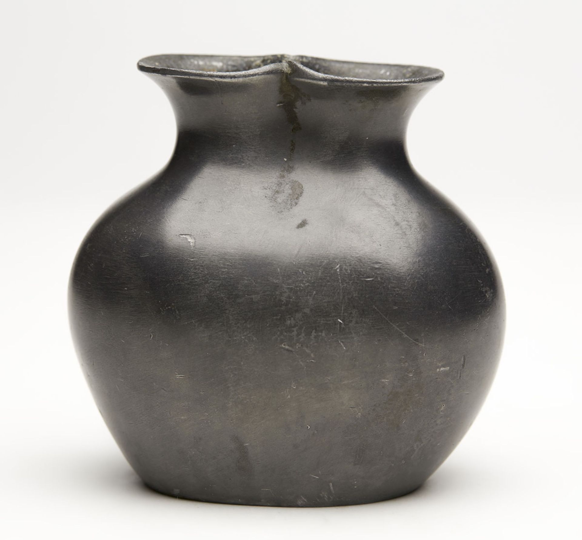 DANISH JUST ANDERSEN PINCHED TOP PEWTER VASE EARLY c.1920   DIMENSIONS   Height 8,25cm, Width 8,5cm - Image 3 of 8