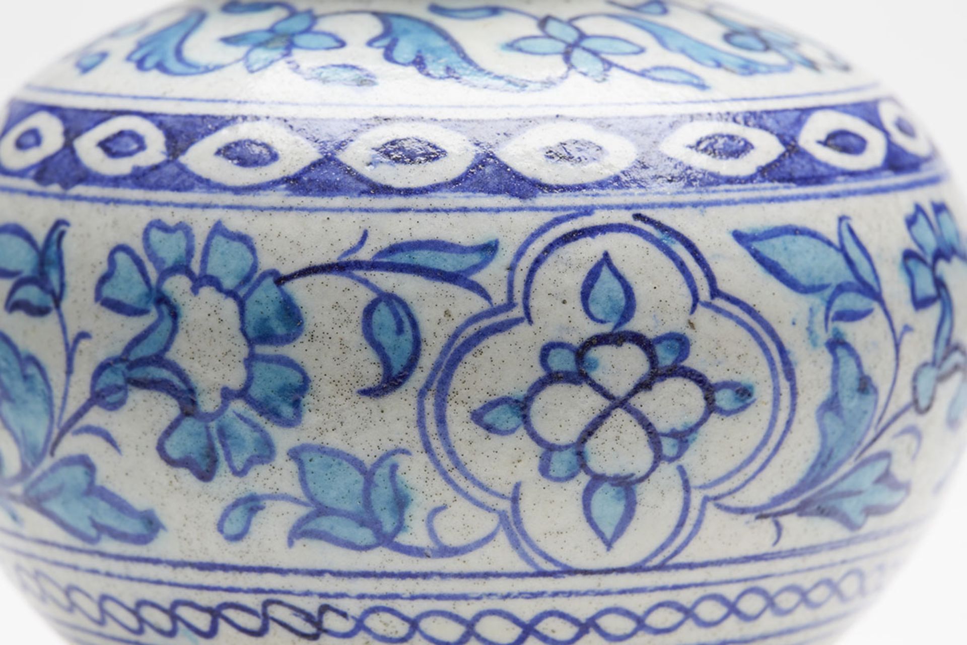 ANTIQUE MIDDLE EASTERN/INDIAN BLUE & WHITE VASE 19TH C.   DIMENSIONS   Height 13,5cm, Diameter 14, - Image 2 of 9