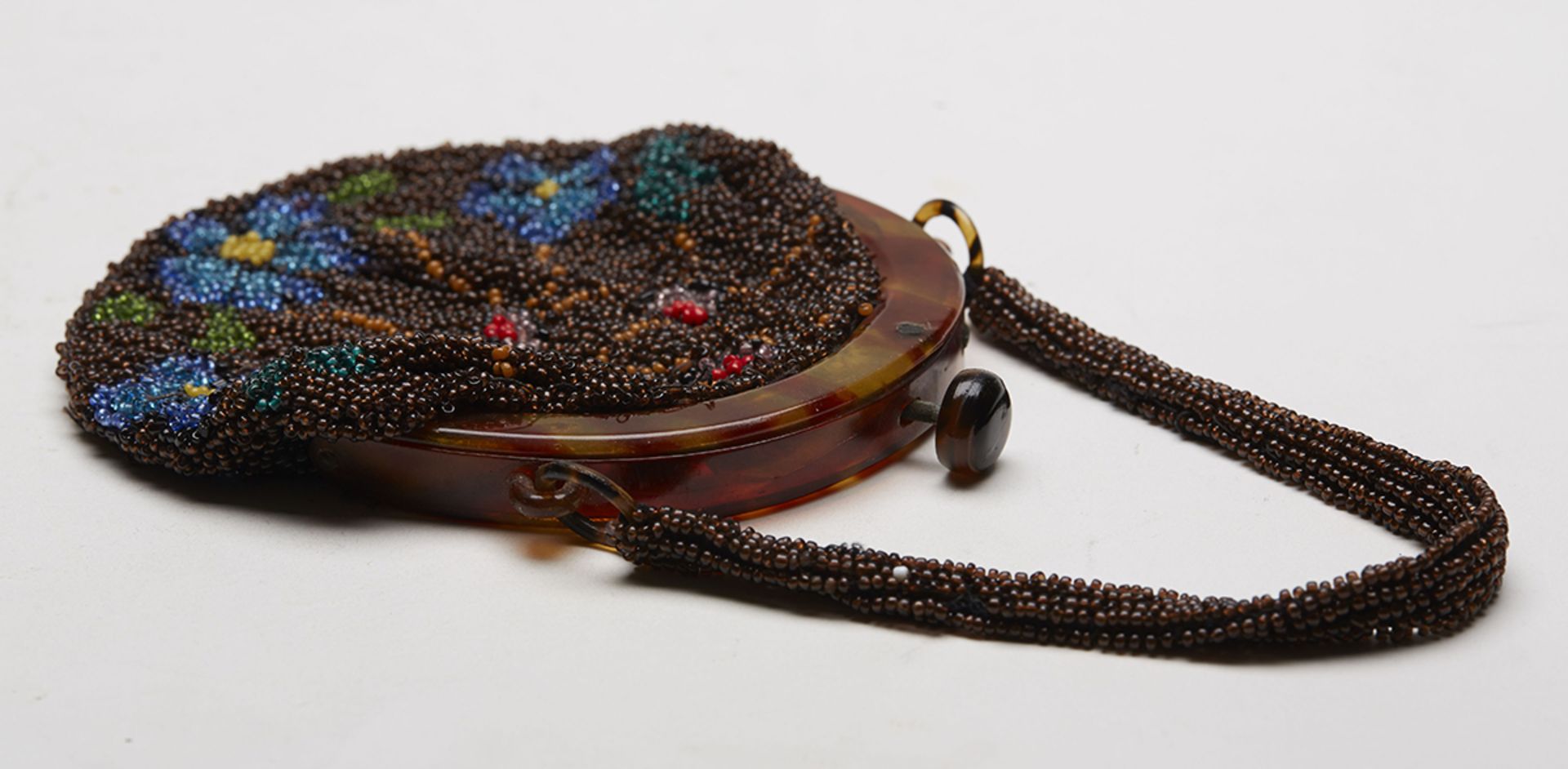 ART DECO BEADED FLORAL DESIGN EVENING BAG c.1920   DIMENSIONS   Width 11cm   CONDITION REPORT   In - Image 7 of 8