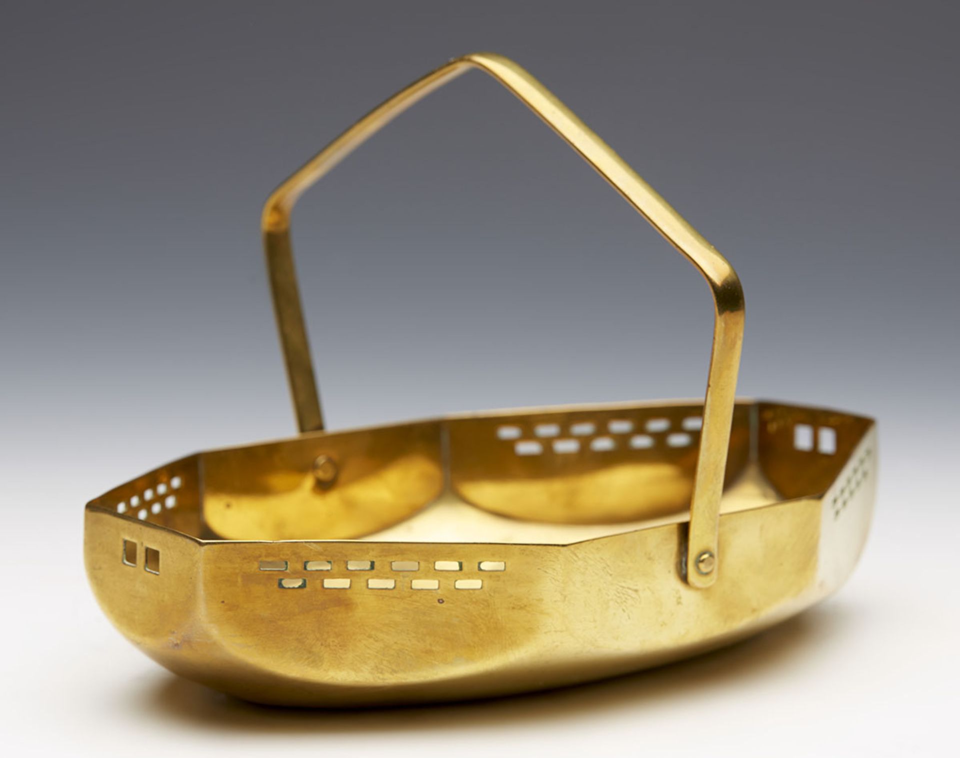 WMF SECESSIONIST HANDLED PIERCED BRASS BASKET c.1900   DIMENSIONS   Height 11,5cm, Length 17cm