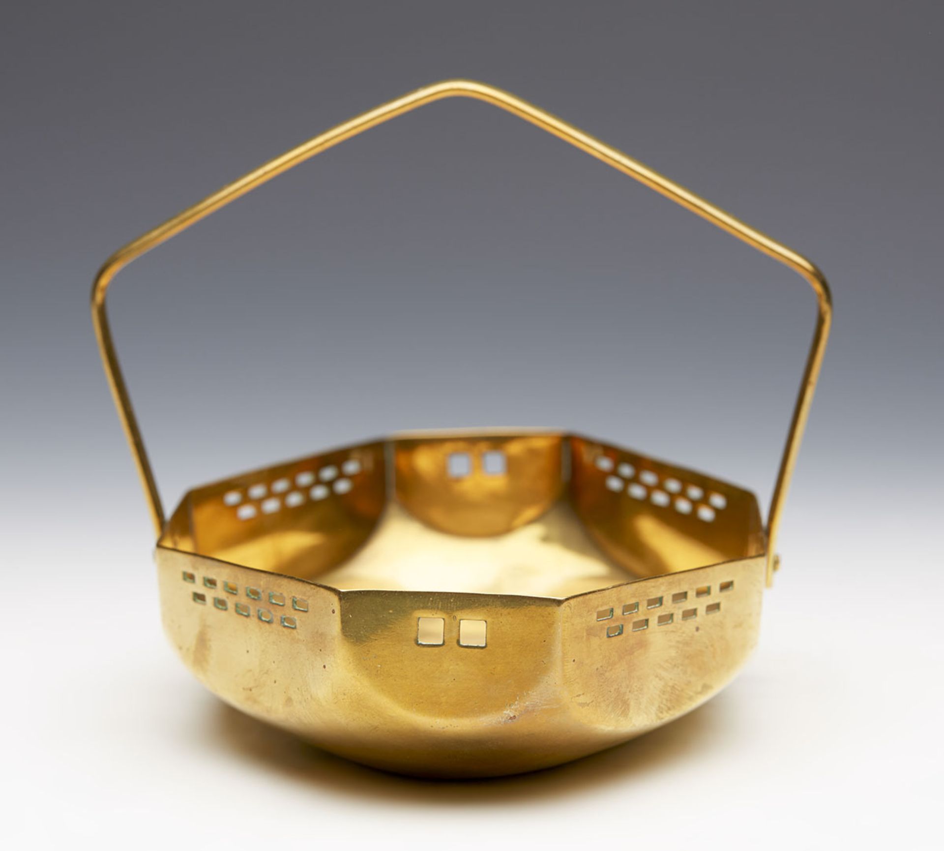 WMF SECESSIONIST HANDLED PIERCED BRASS BASKET c.1900   DIMENSIONS   Height 11,5cm, Length 17cm - Image 4 of 8
