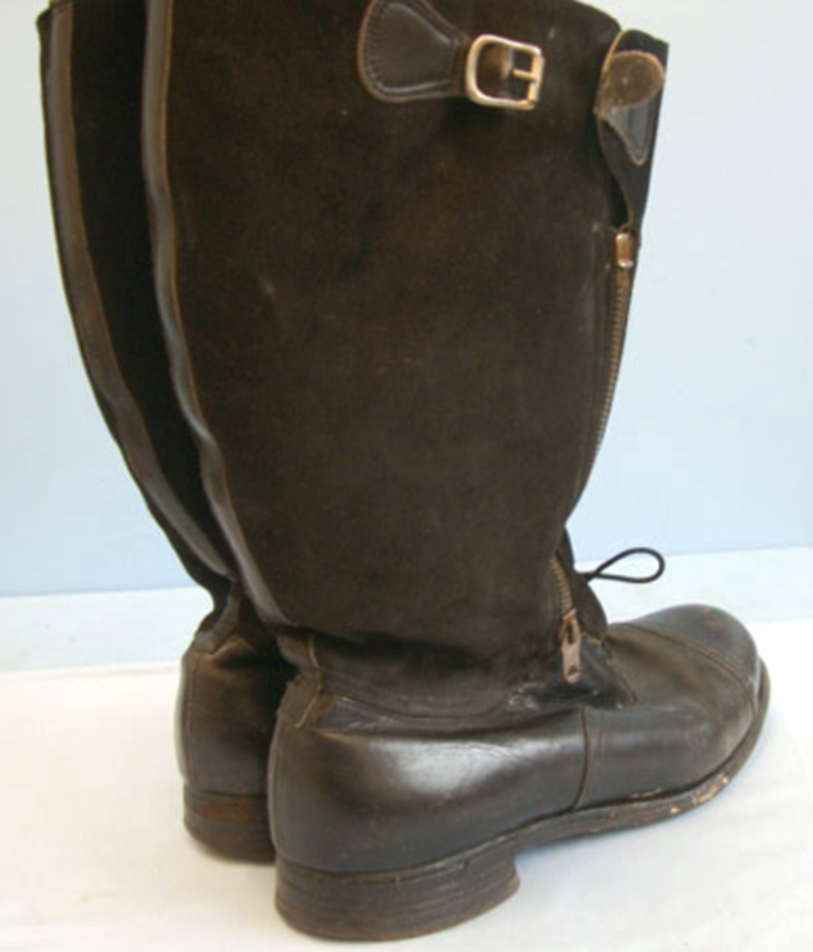 WW2 1943 Pattern Royal Air Force Pilot/Aircrew Fur Lined Escape Boots.   A pair of WW2 1943 Pattern, - Image 3 of 3
