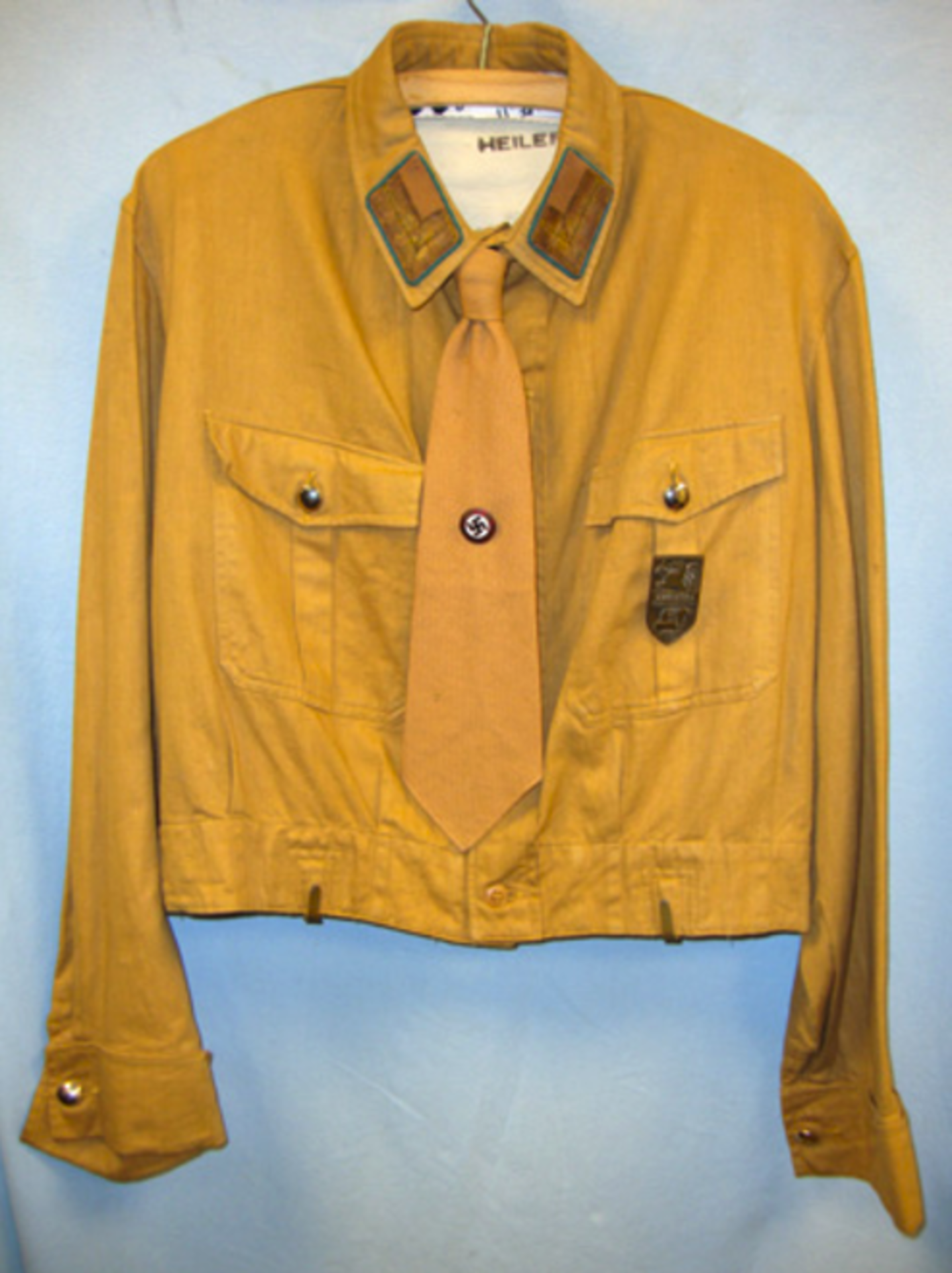 Nazi 1934-1939 NSDAP Zellenleiter (Cell Leader's) Shirt/ Short Jacket With Collar Insignia, Metal