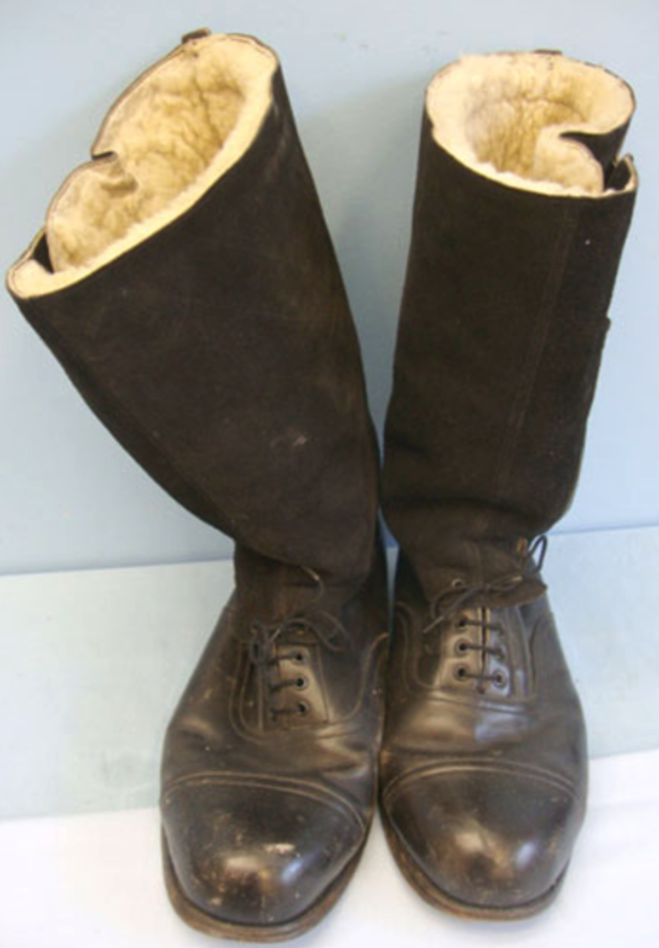 WW2 1943 Pattern Royal Air Force Pilot/Aircrew Fur Lined Escape Boots.   A pair of WW2 1943 Pattern,